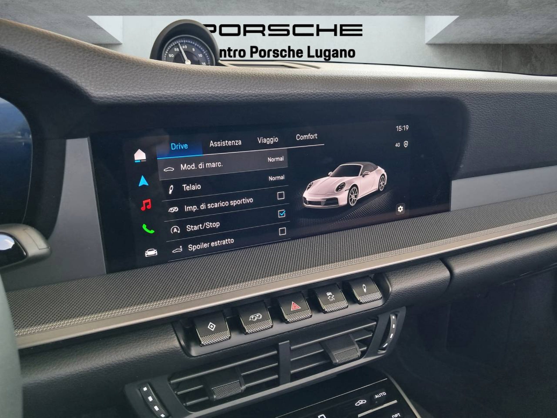 PORSCHE 911 Carrera Cabriolet-image-22