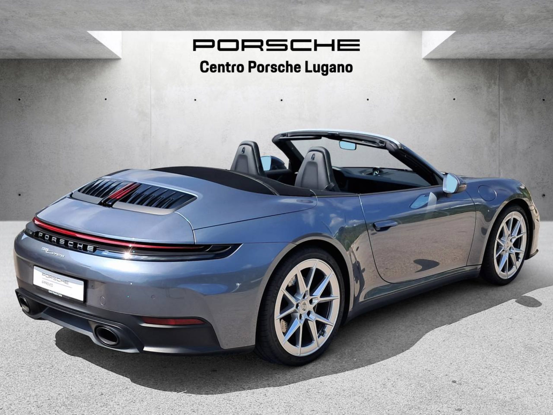 PORSCHE 911 Carrera Cabriolet-image-7