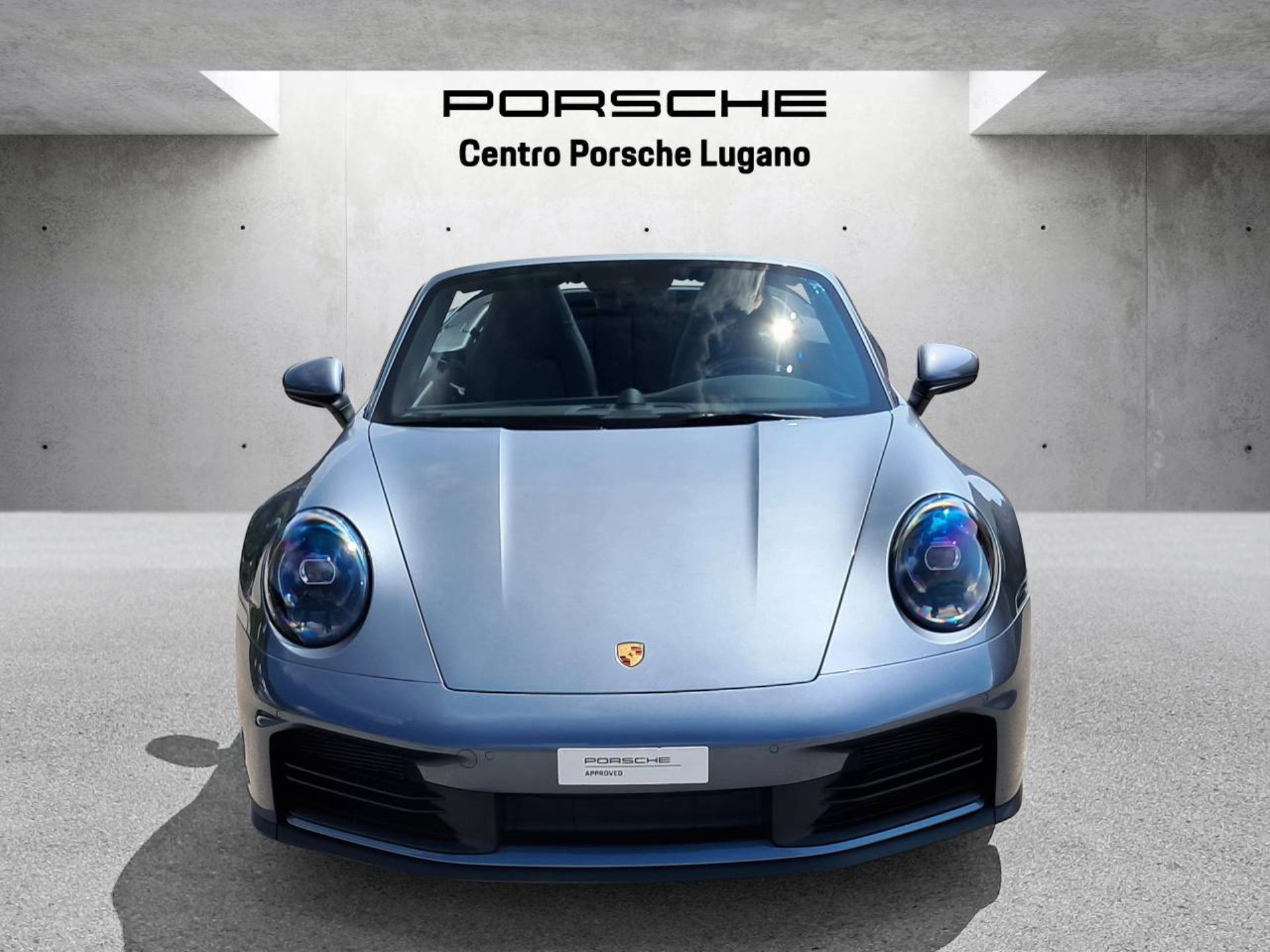 PORSCHE 911 Carrera Cabriolet-image-9