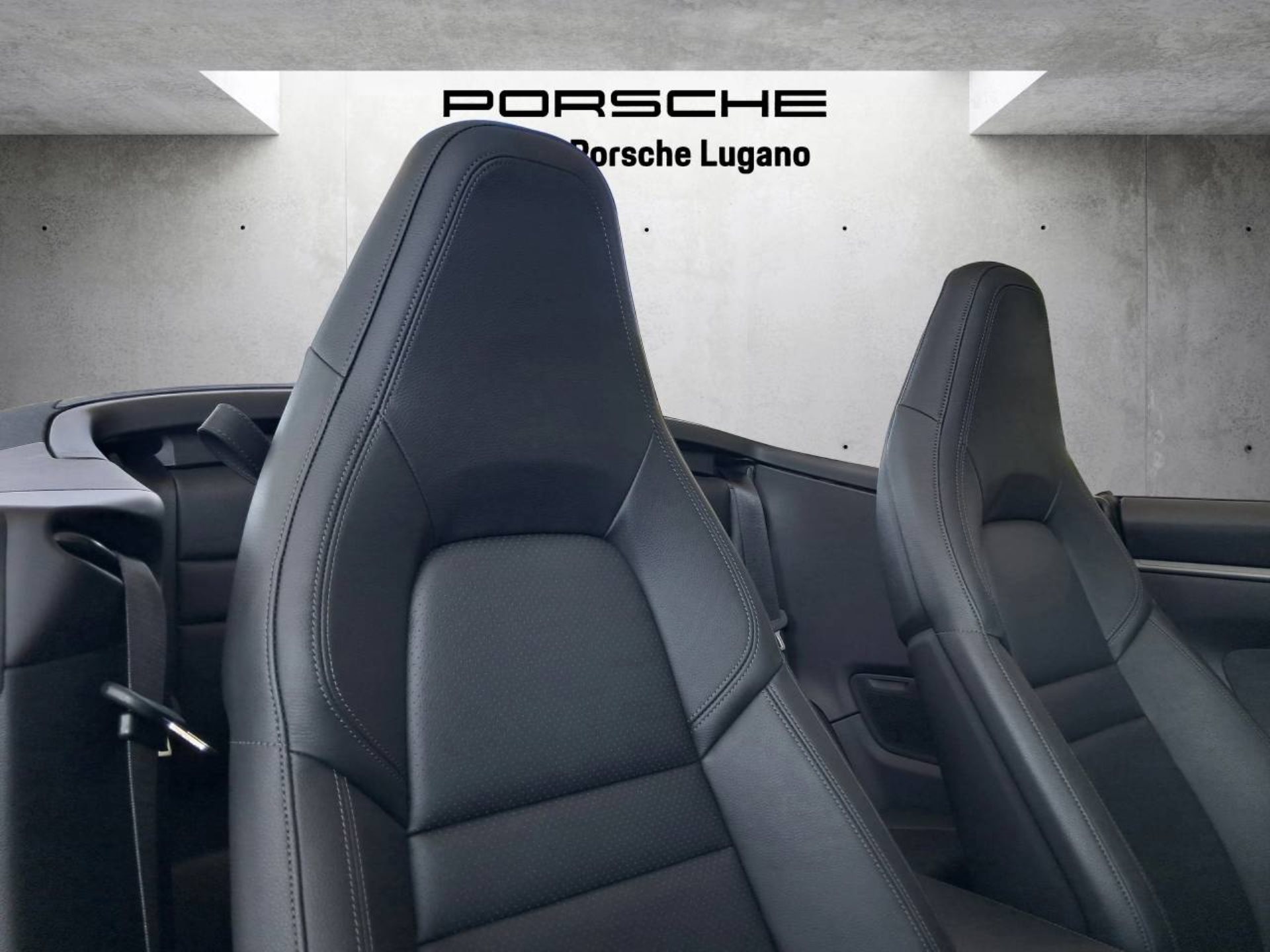 PORSCHE 911 Carrera Cabriolet-image-27