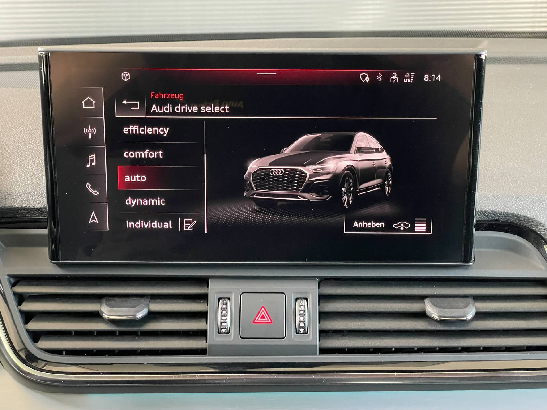 AUDI Q5 Sportback 2.0 40 TDI S Line quattro S-Tronic-image-14