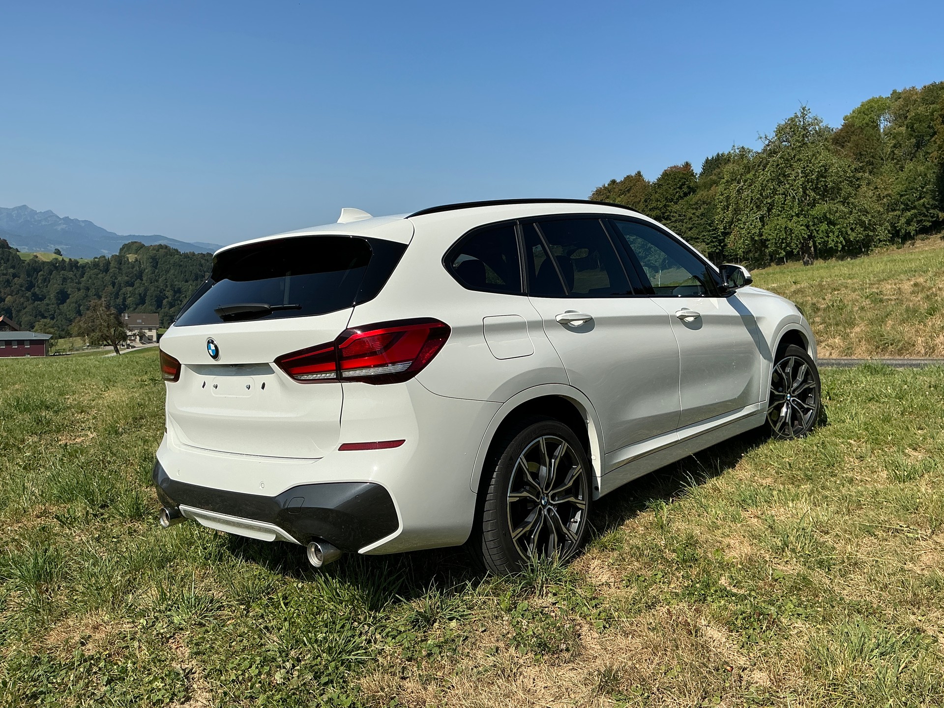 BMW X1 xDrive 25i M Sport Steptronic-image-8