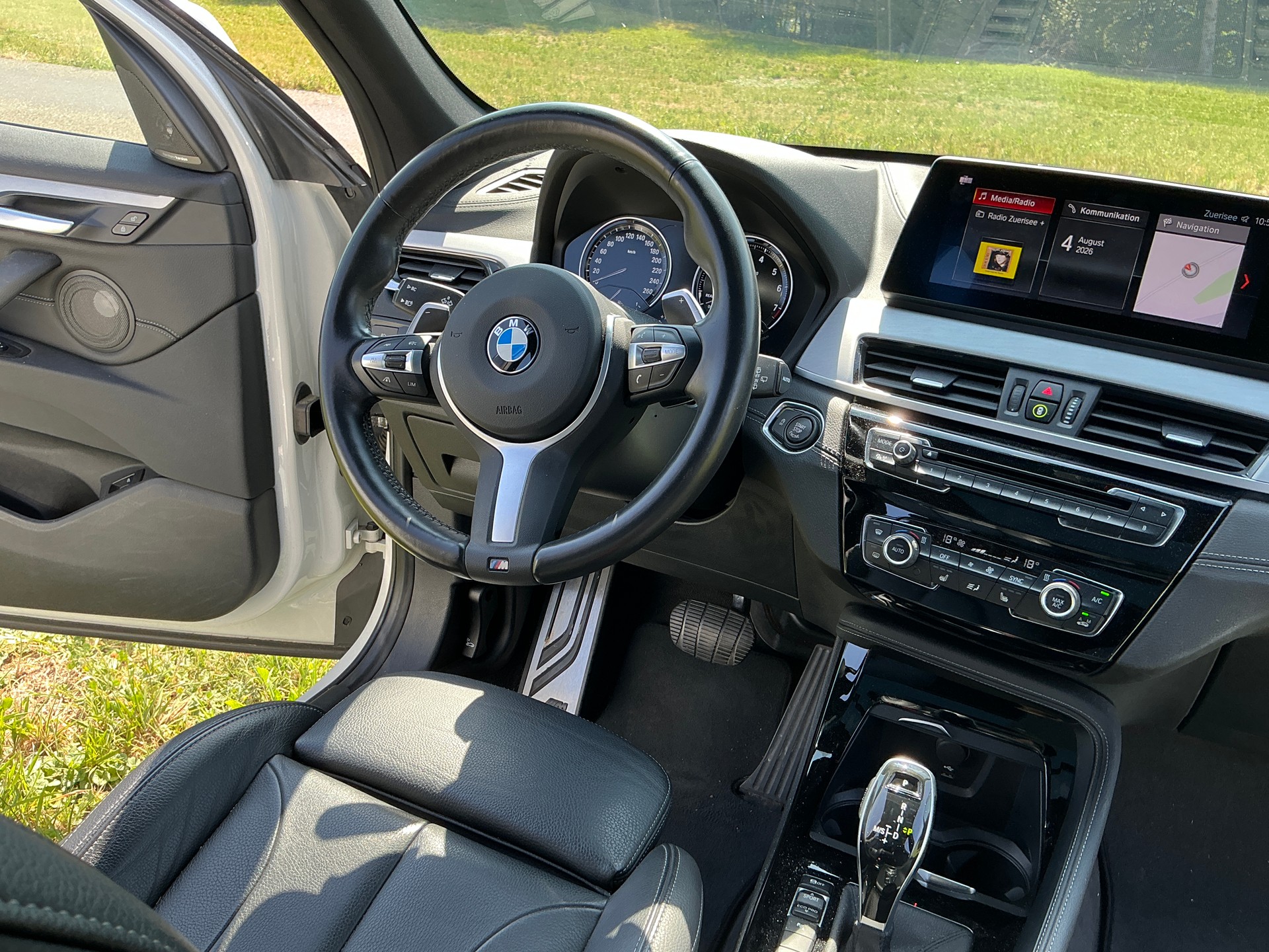 BMW X1 xDrive 25i M Sport Steptronic-image-10