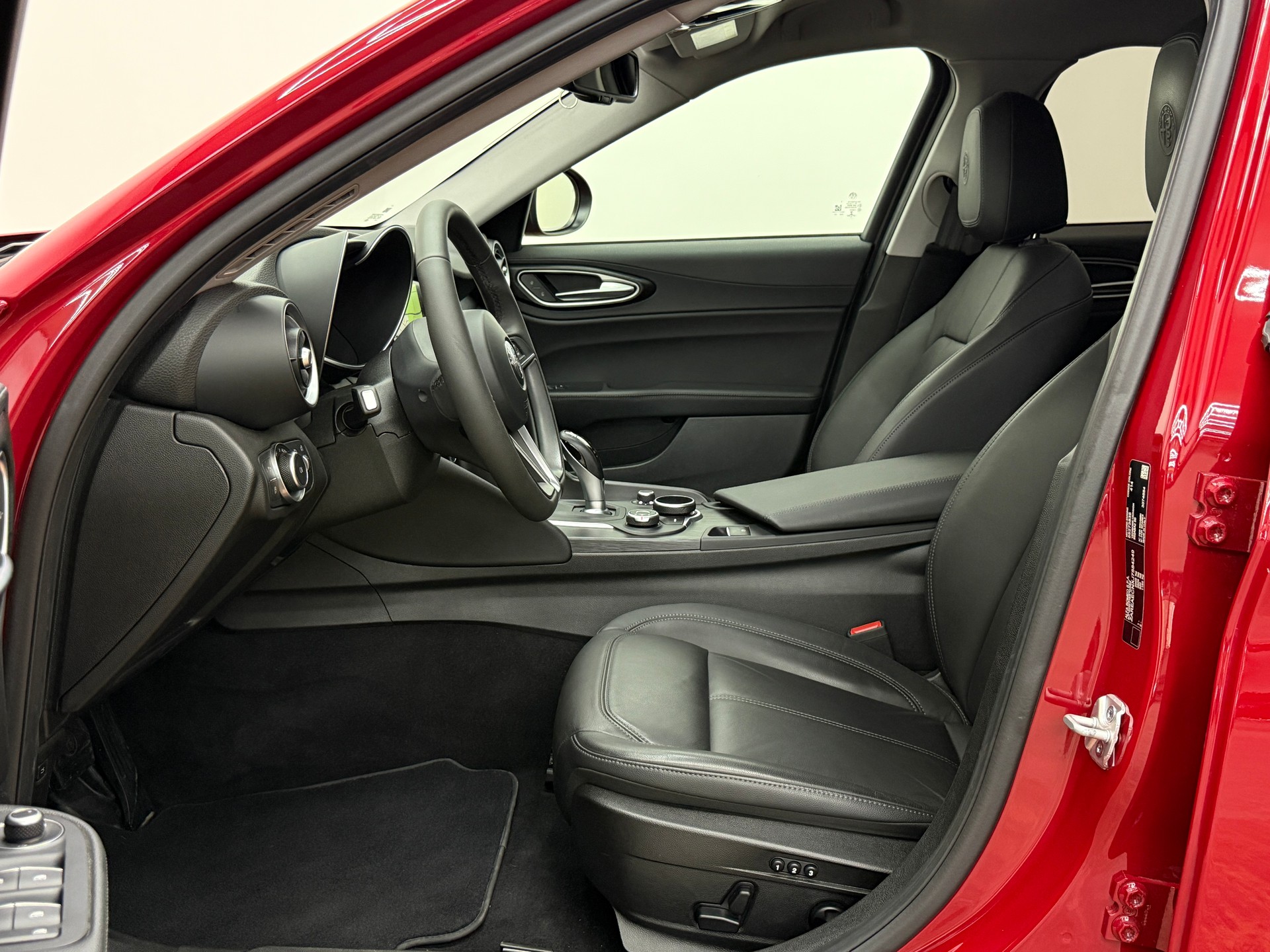 ALFA ROMEO Giulia 2.0 Super Automatic-image-18