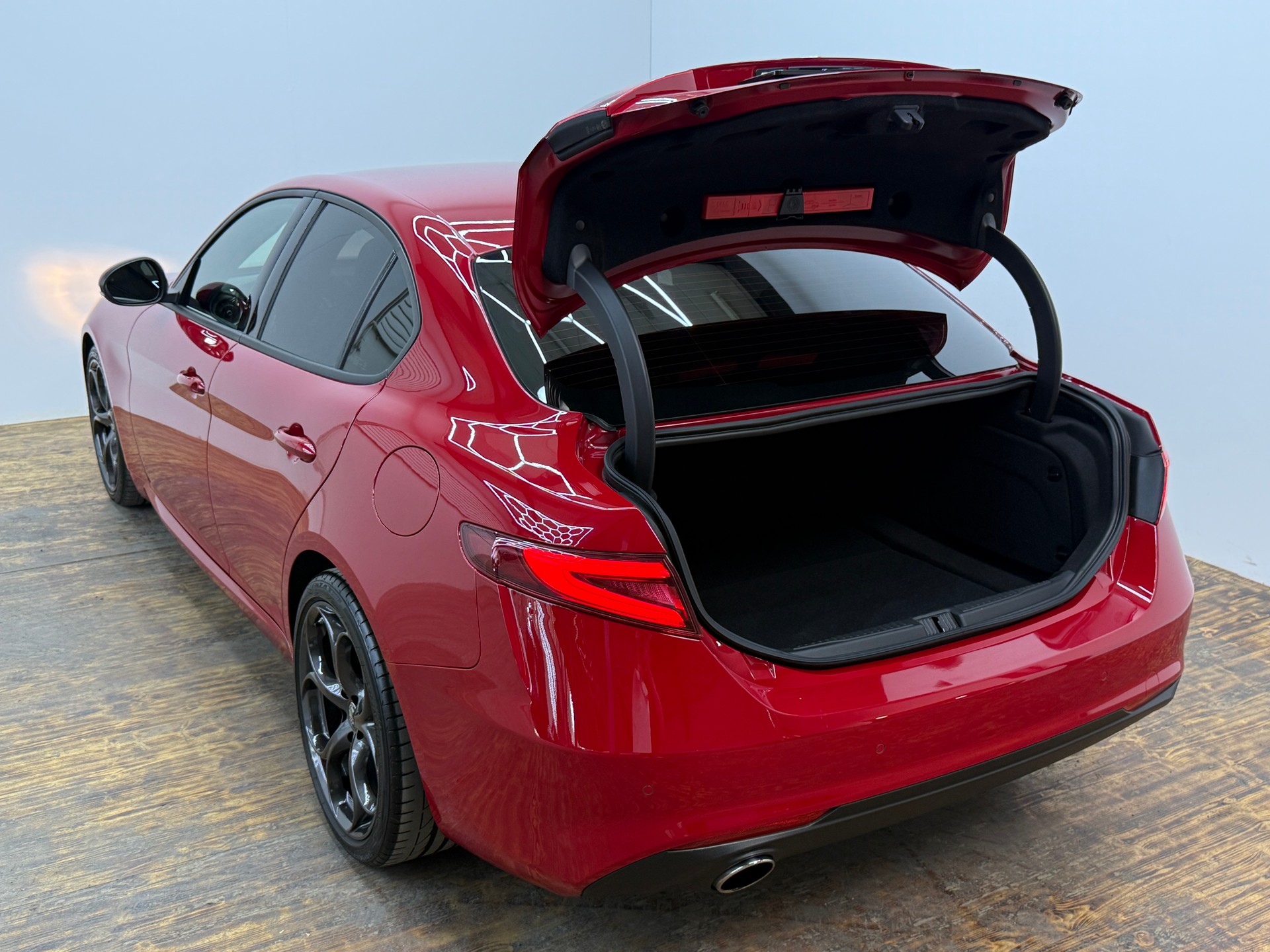 ALFA ROMEO Giulia 2.0 Super Automatic-image-23