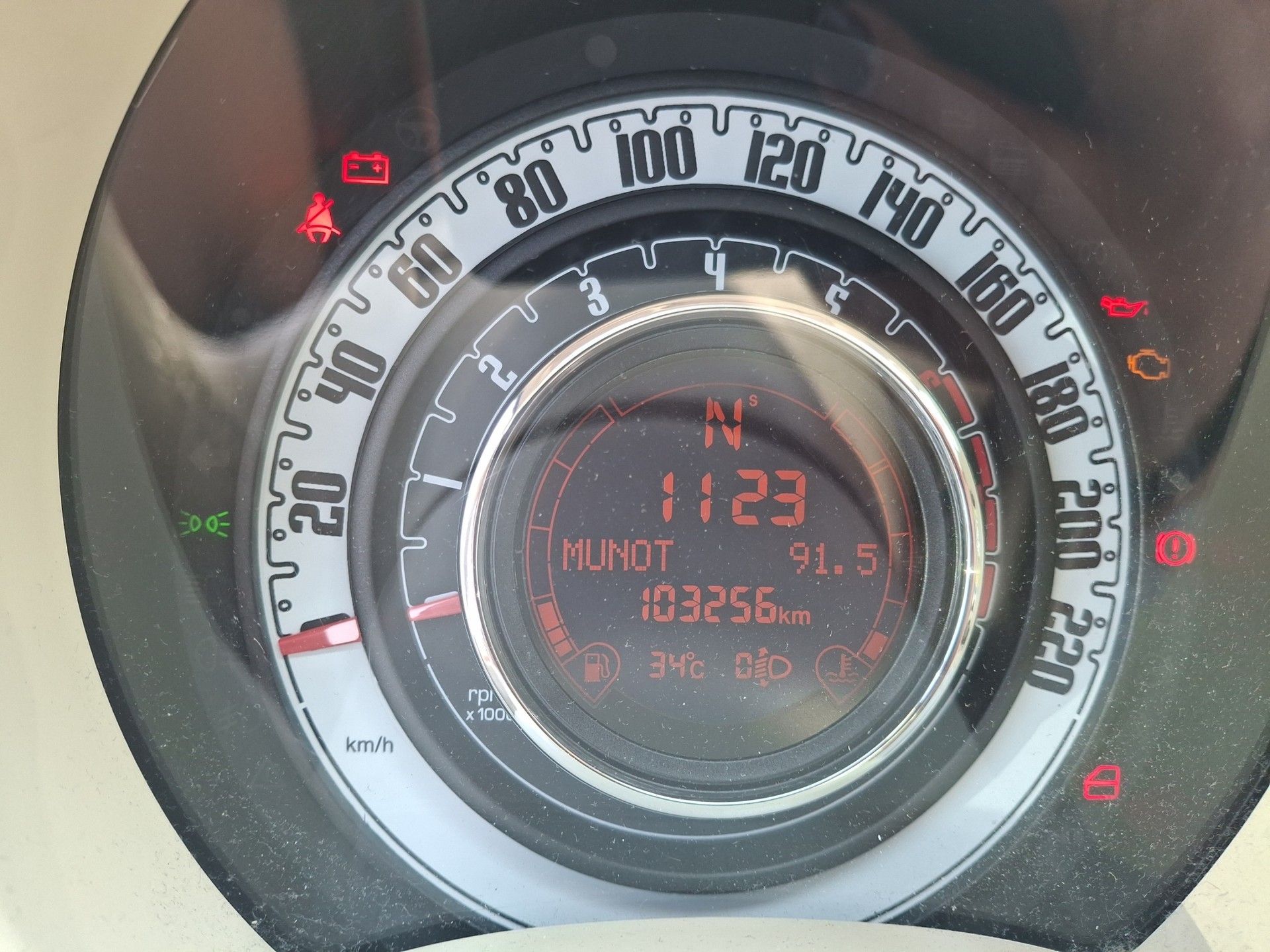 FIAT 500 1.4 16V Lounge Dualogic-image-9