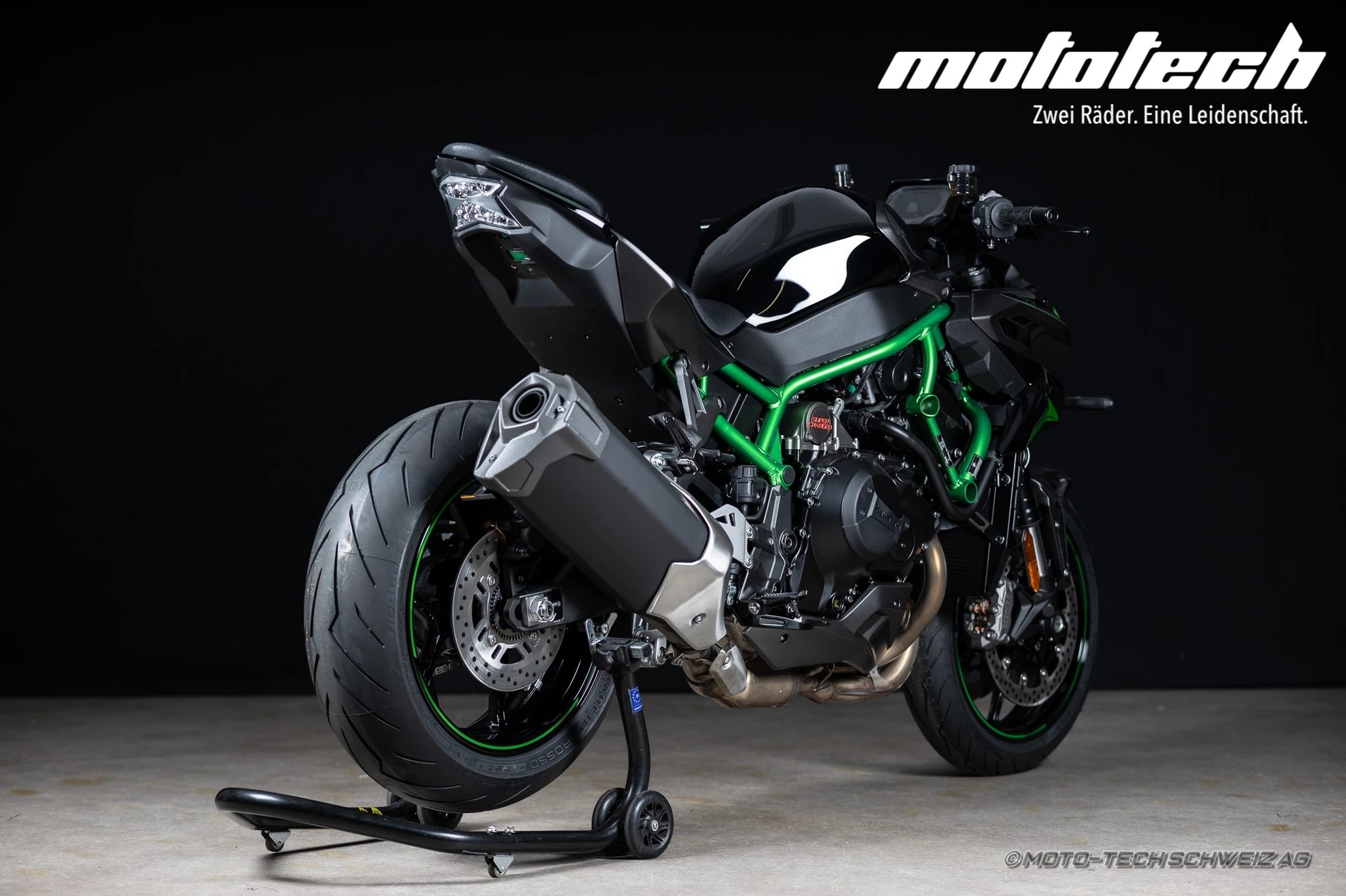 KAWASAKI Z H2 ABS MY24-showroom-element-2