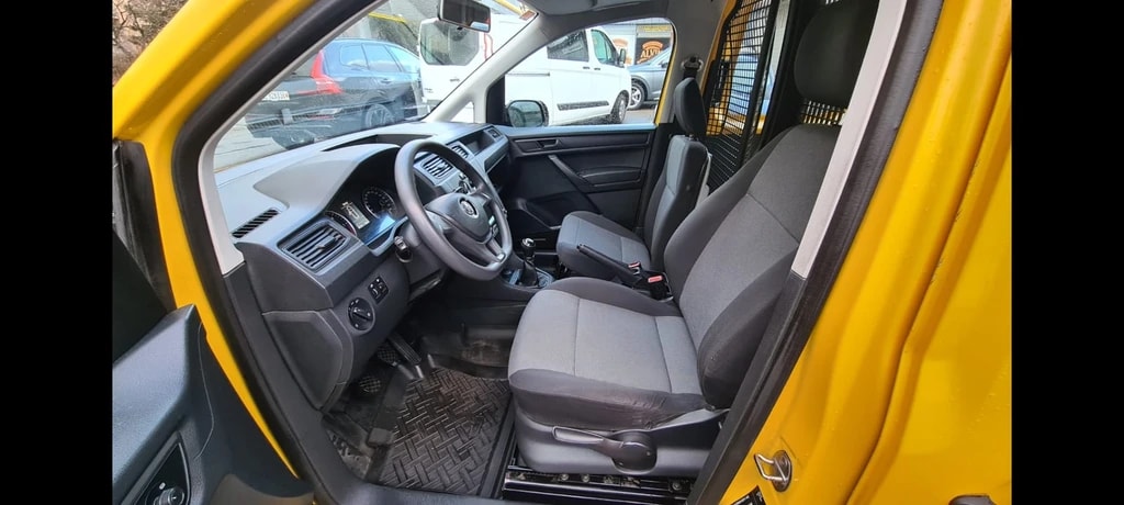 VW Caddy Maxi 2.0TDI 4Motion BlueMotion Technology ** 122 PS ** 2-Plätzer ** PDC hinten ** DAB-Radio **-image-11