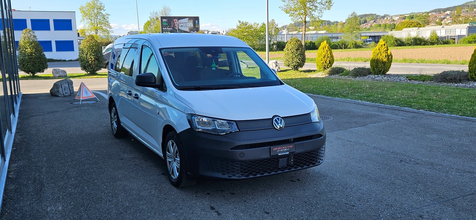 VW Caddy Maxi 2.0 TDI Liberty-image-3
