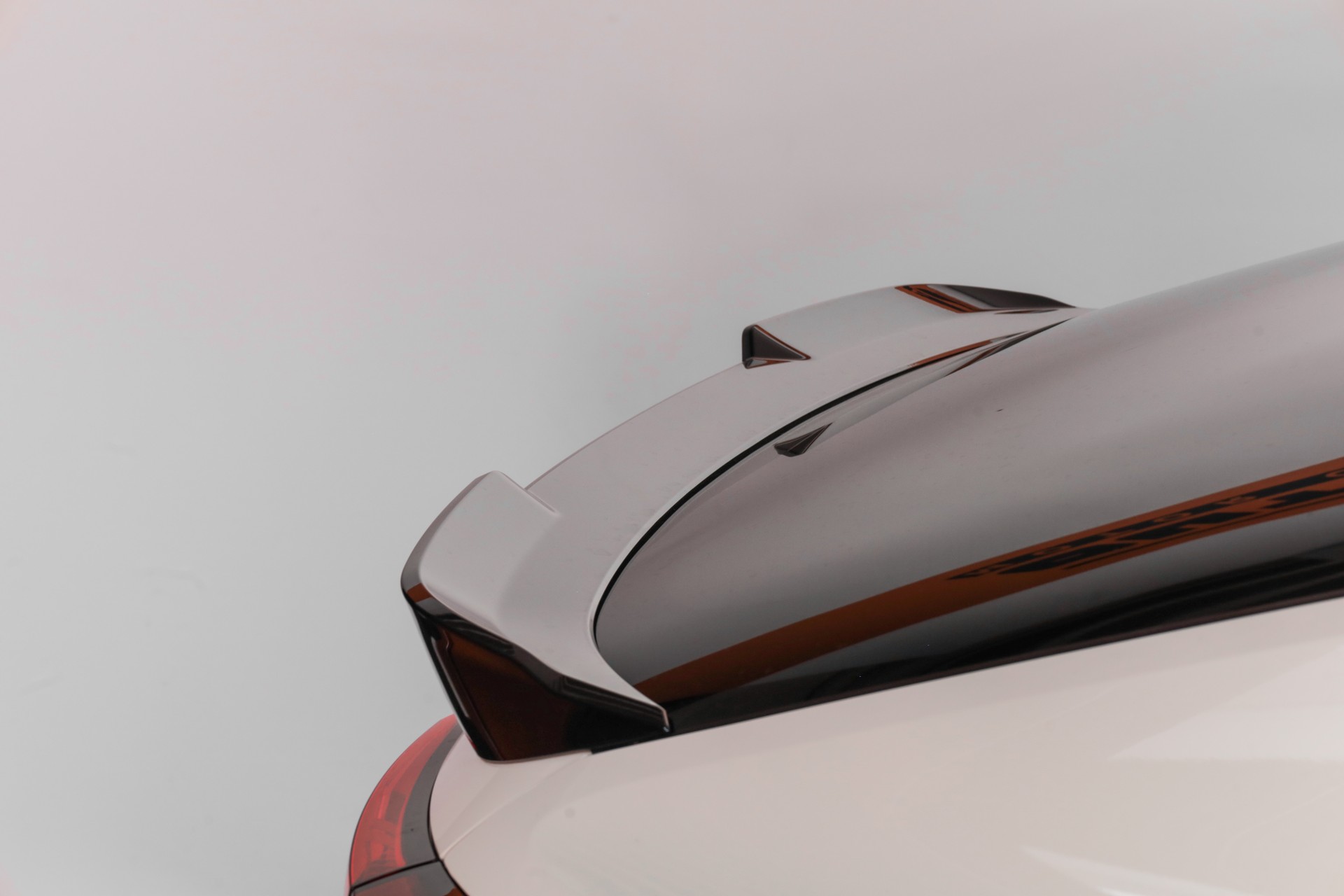 BMW iX2 eDrive 20 M Sport Pro-image-28