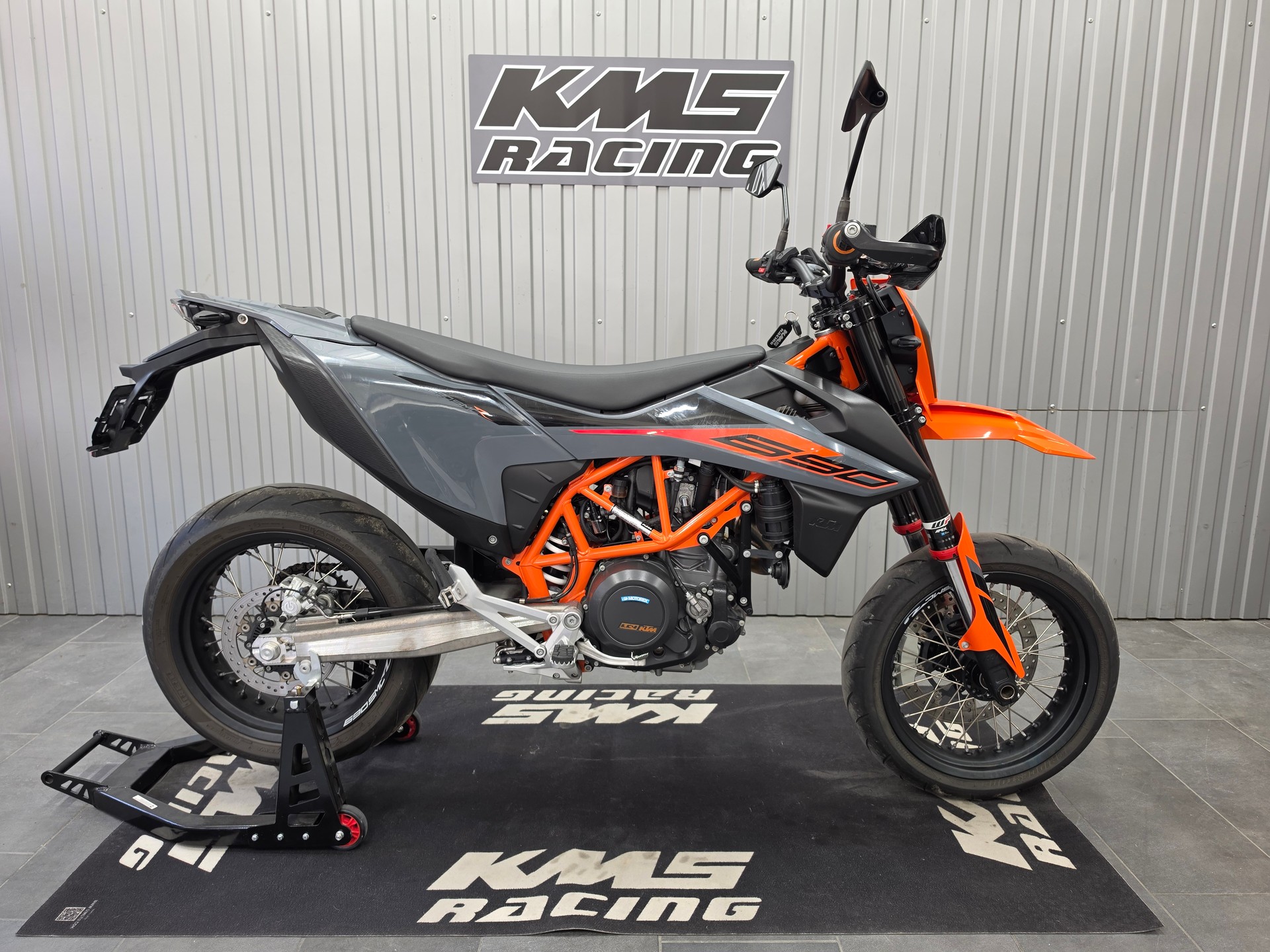 KTM 690 SMC R ABS (35 kW)