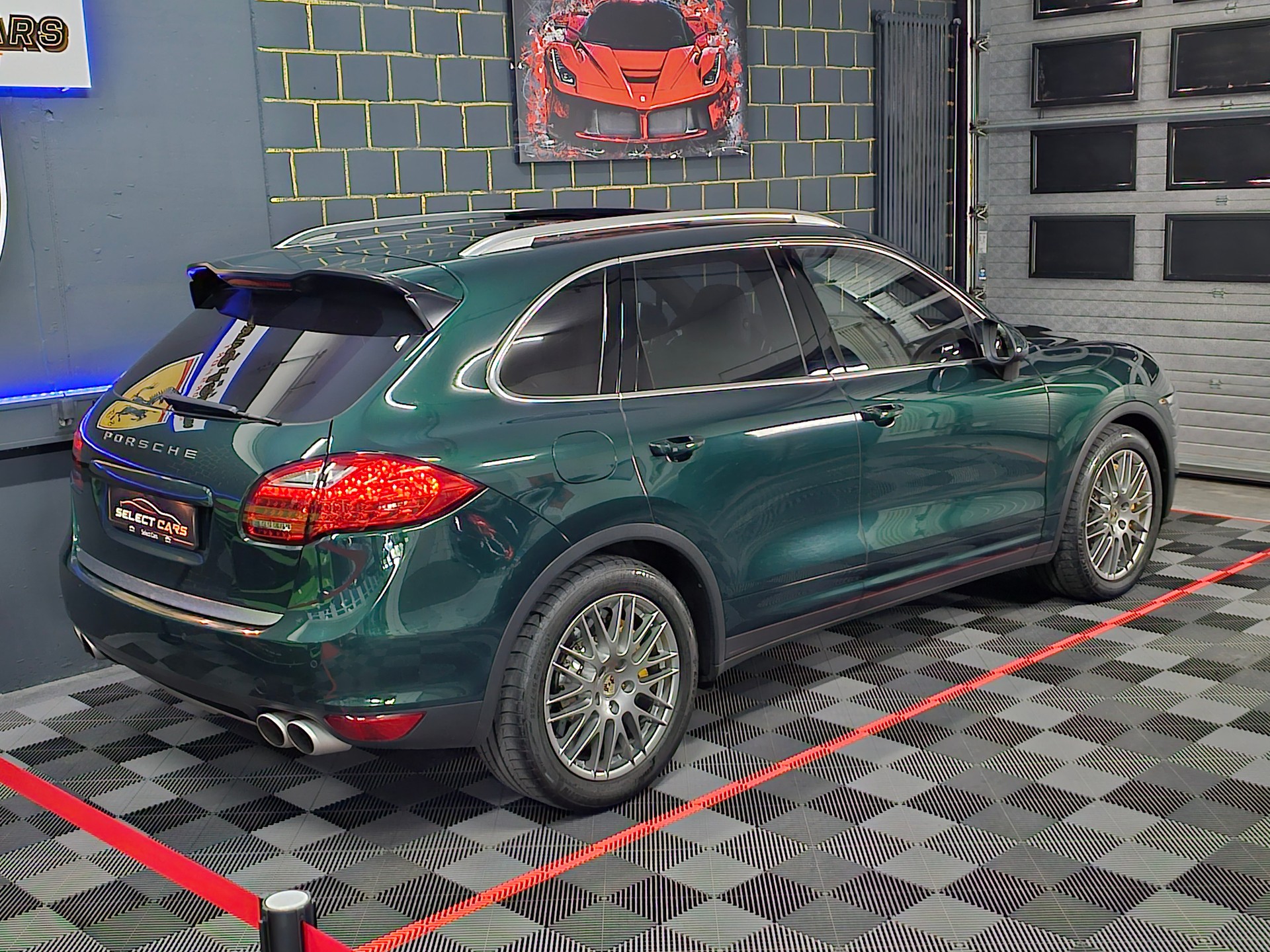PORSCHE Cayenne Turbo-image-2
