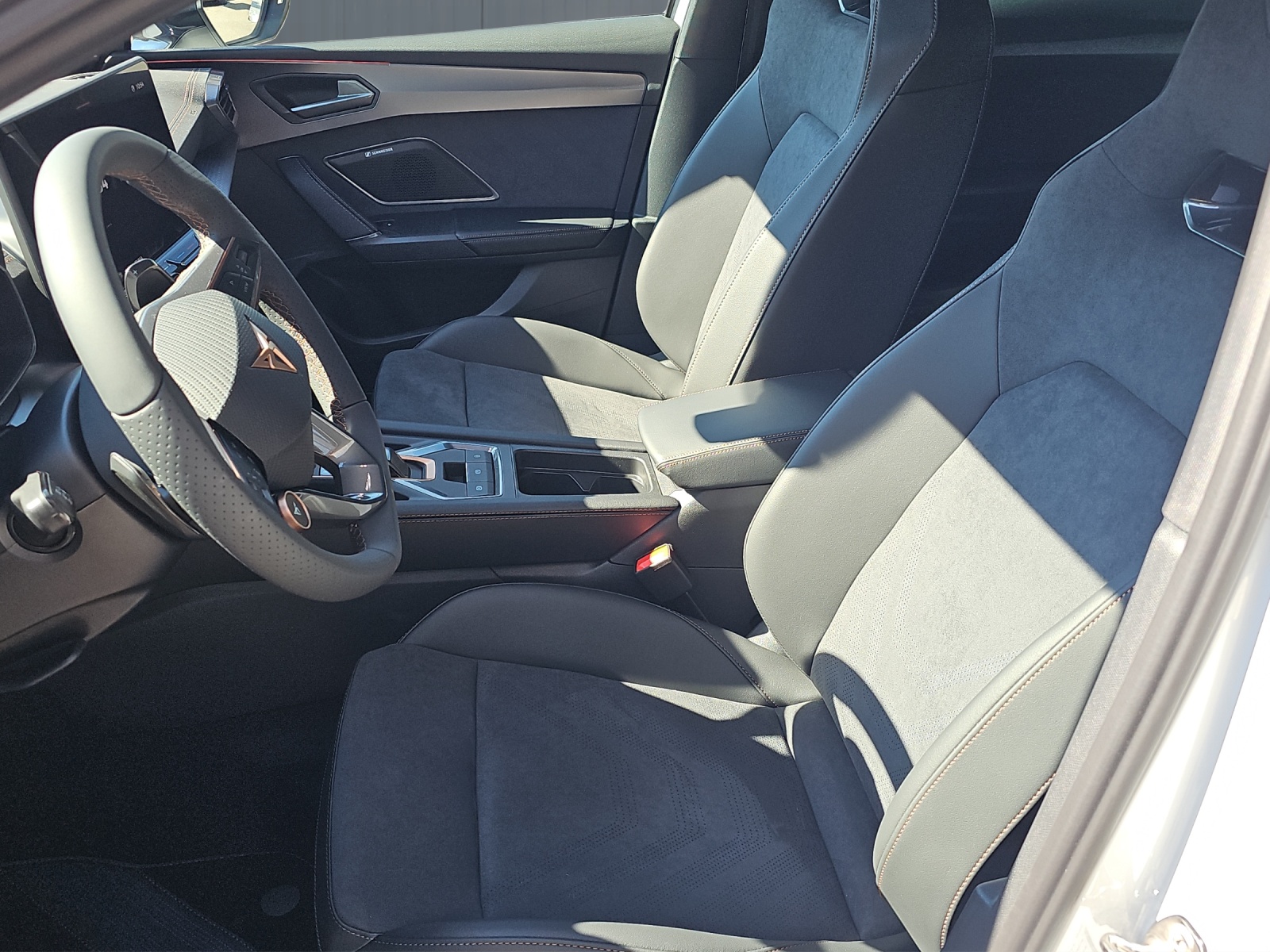 CUPRA LEON 1.5 TSI Prime Edition DSG-image-6