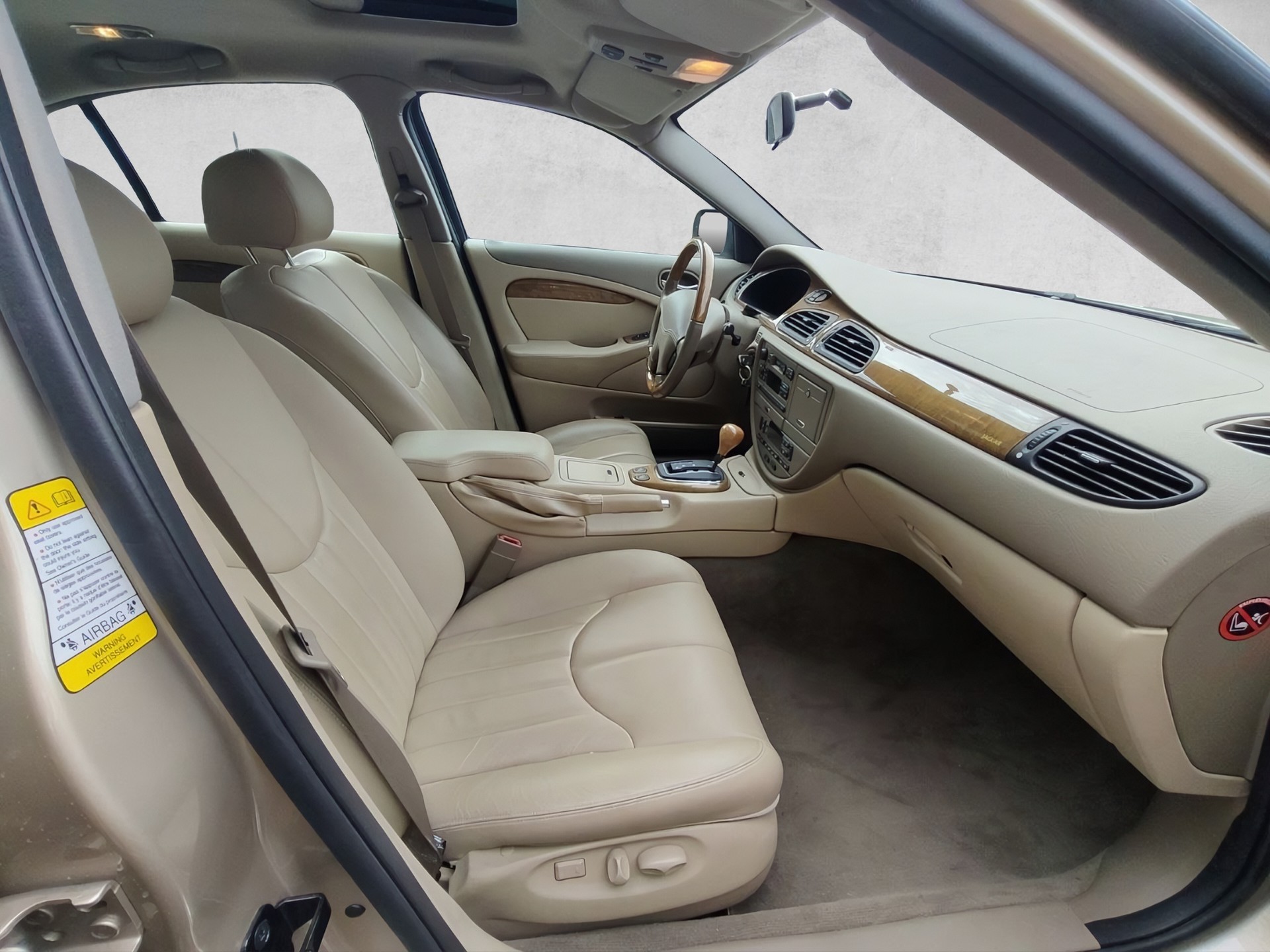 JAGUAR S-Type 4.0 V8-image-11