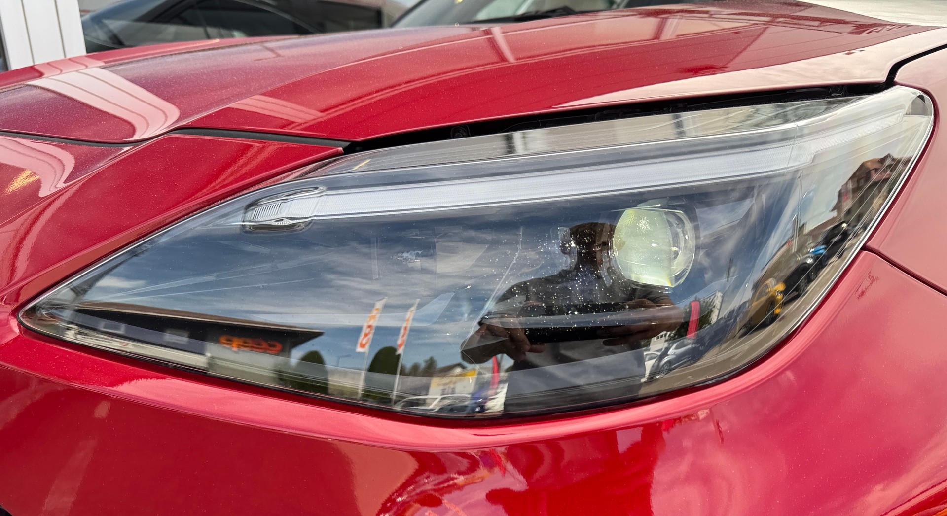 TOYOTA Yaris Cross 1.5 Premium e-CVT-showroom-element-2