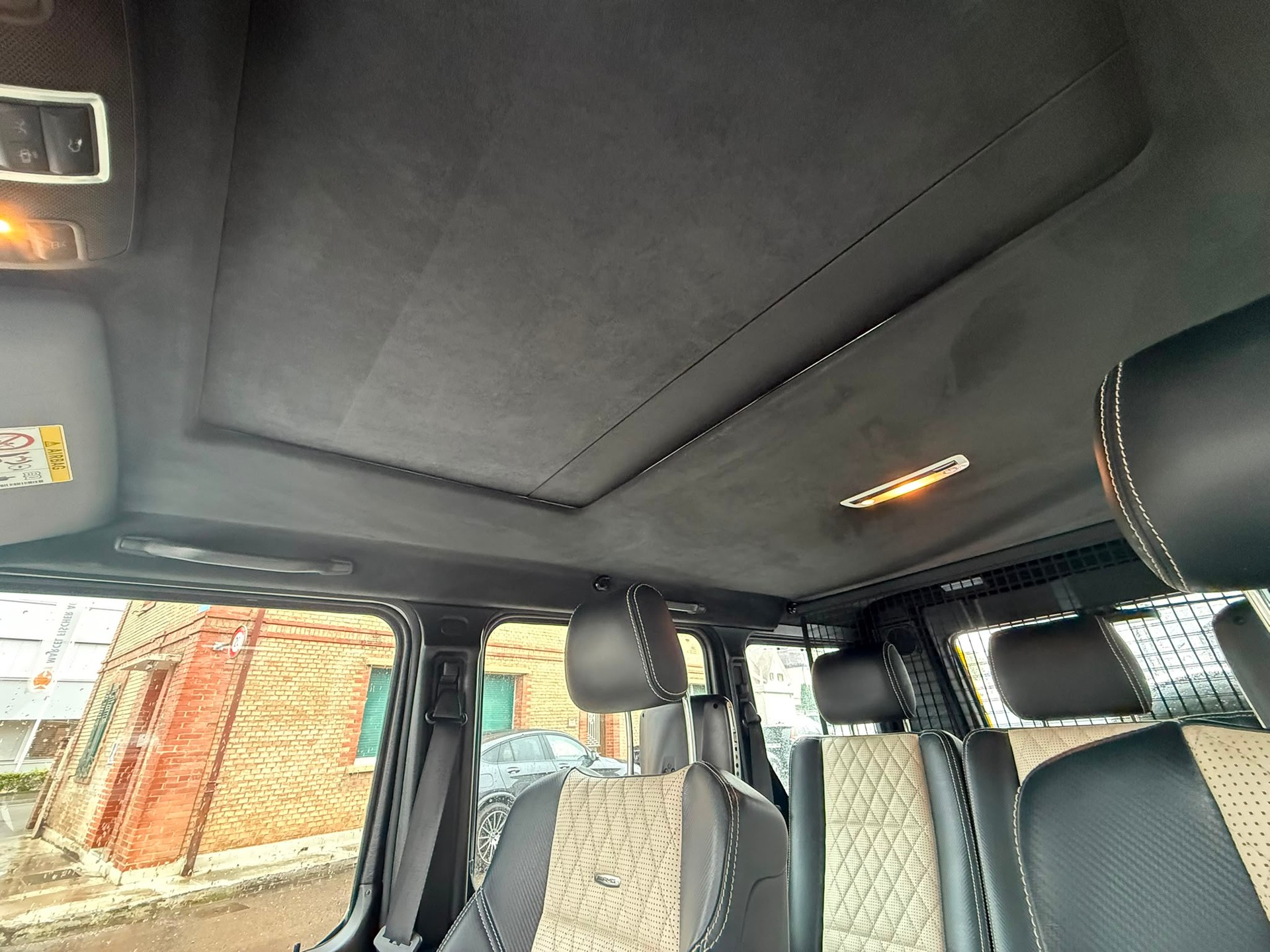 MERCEDES-BENZ G 63 AMG Edition 463 Speedshift Plus 7G-Tronic-image-16