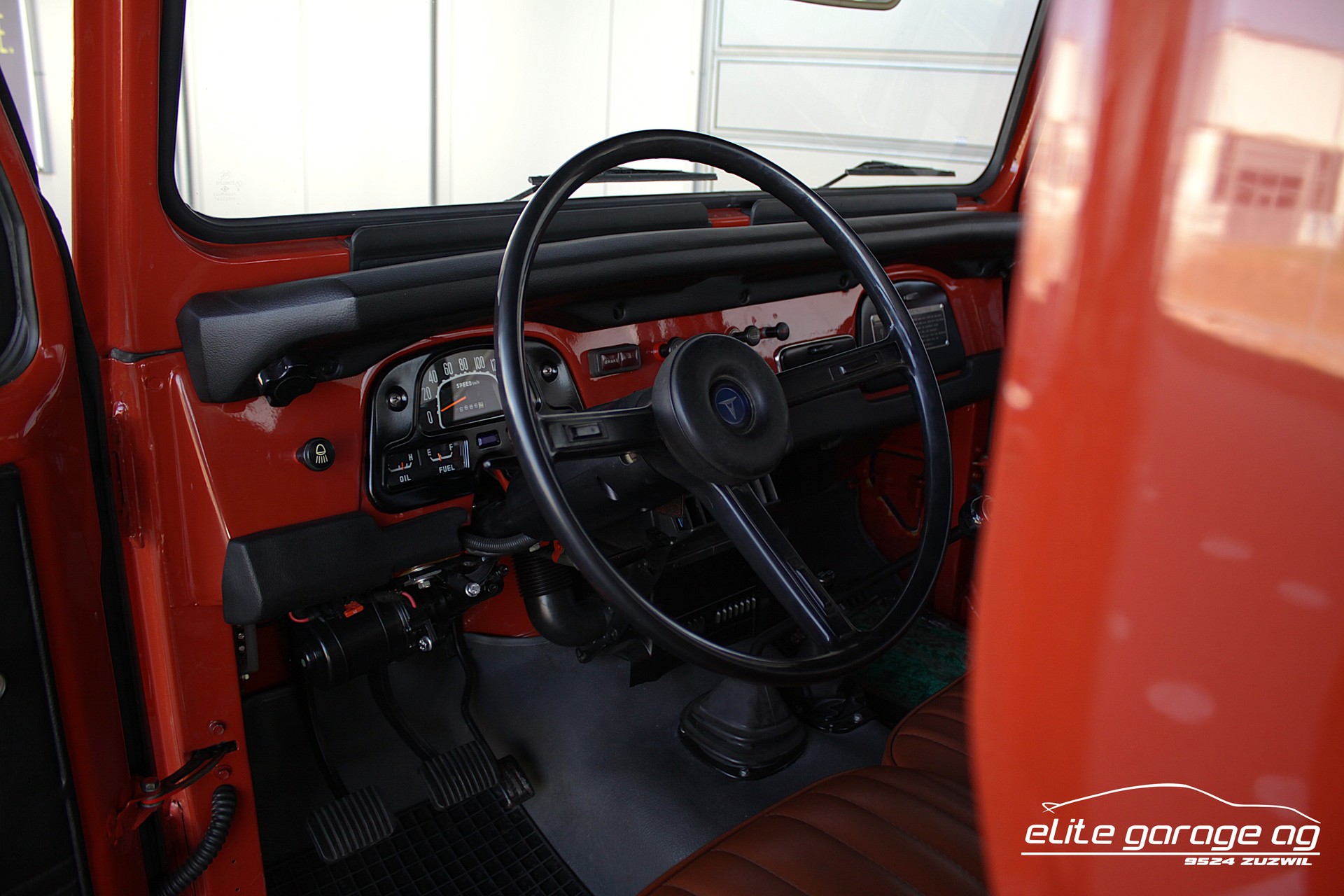 TOYOTA Land Cruiser FJ45 LIEBHABERFAHRZEUG-image-14