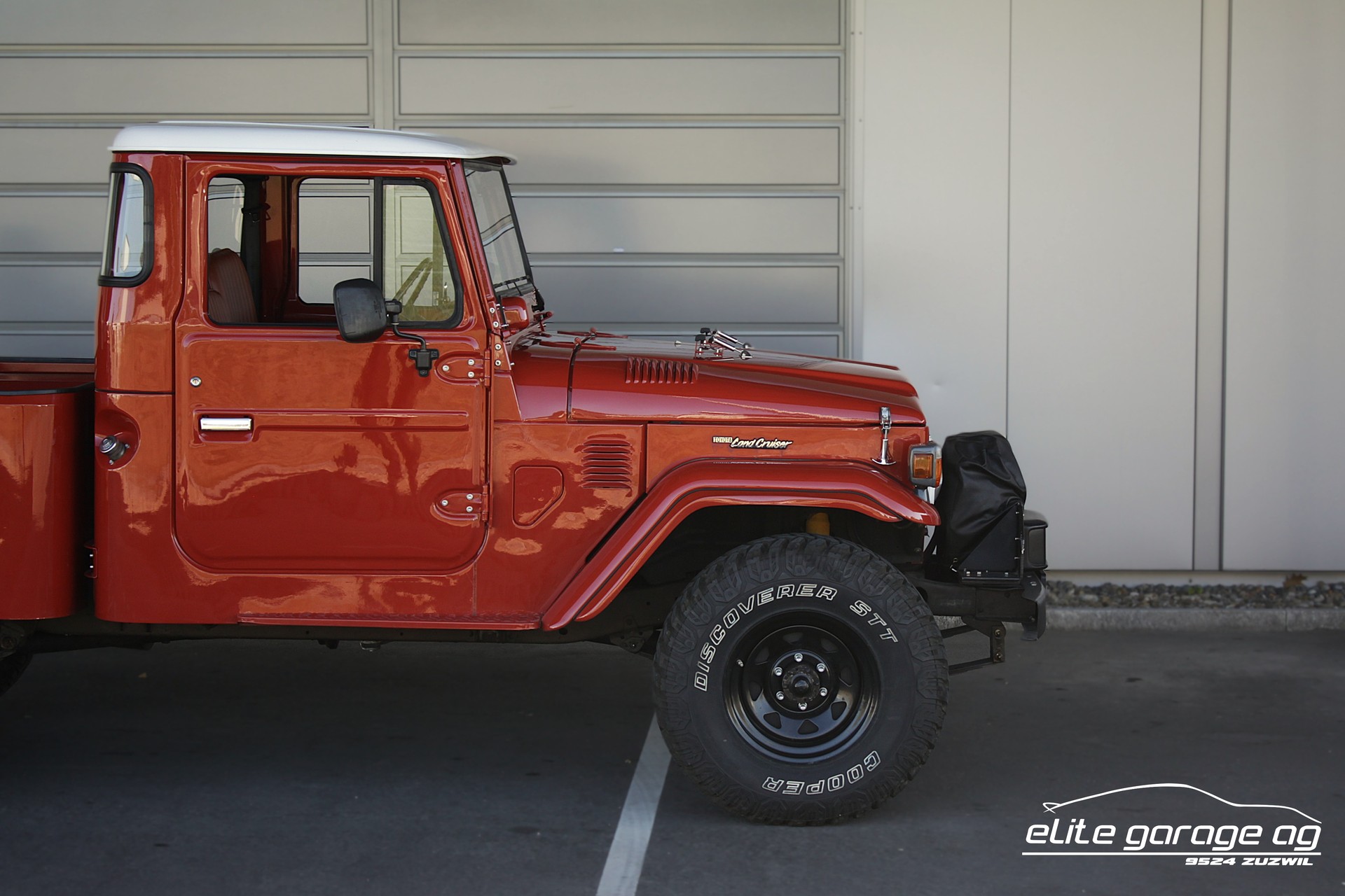 TOYOTA Land Cruiser FJ45 LIEBHABERFAHRZEUG-image-9