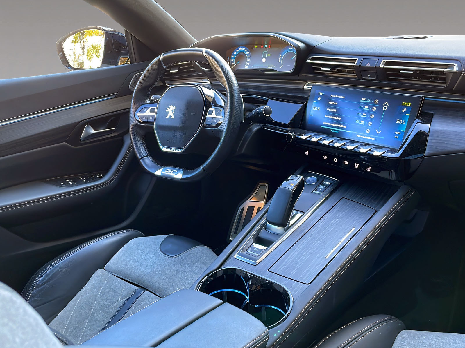 PEUGEOT 508 SW 1.6 Plug-in Hybrid GT-image-9