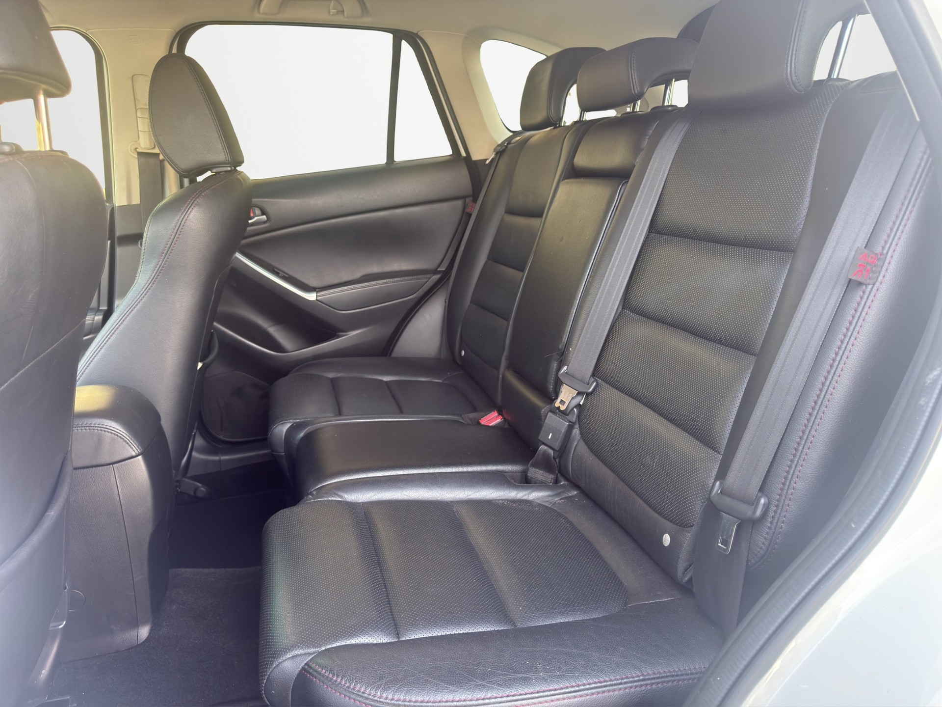 MAZDA CX-5 2.0 AWD-image-9
