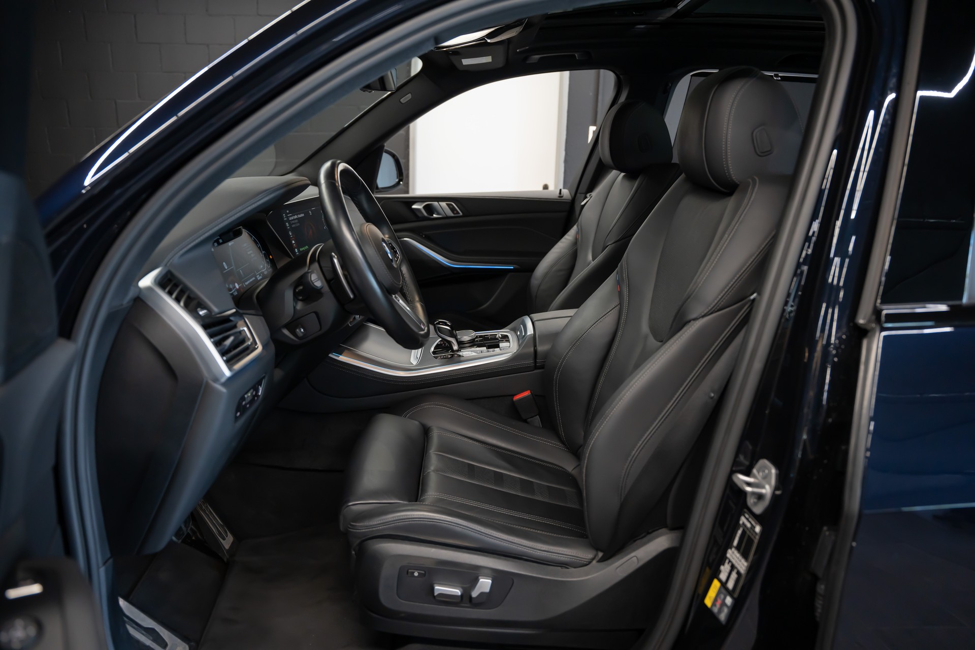 BMW X5 xDrive45e M Sport Steptronic-image-11