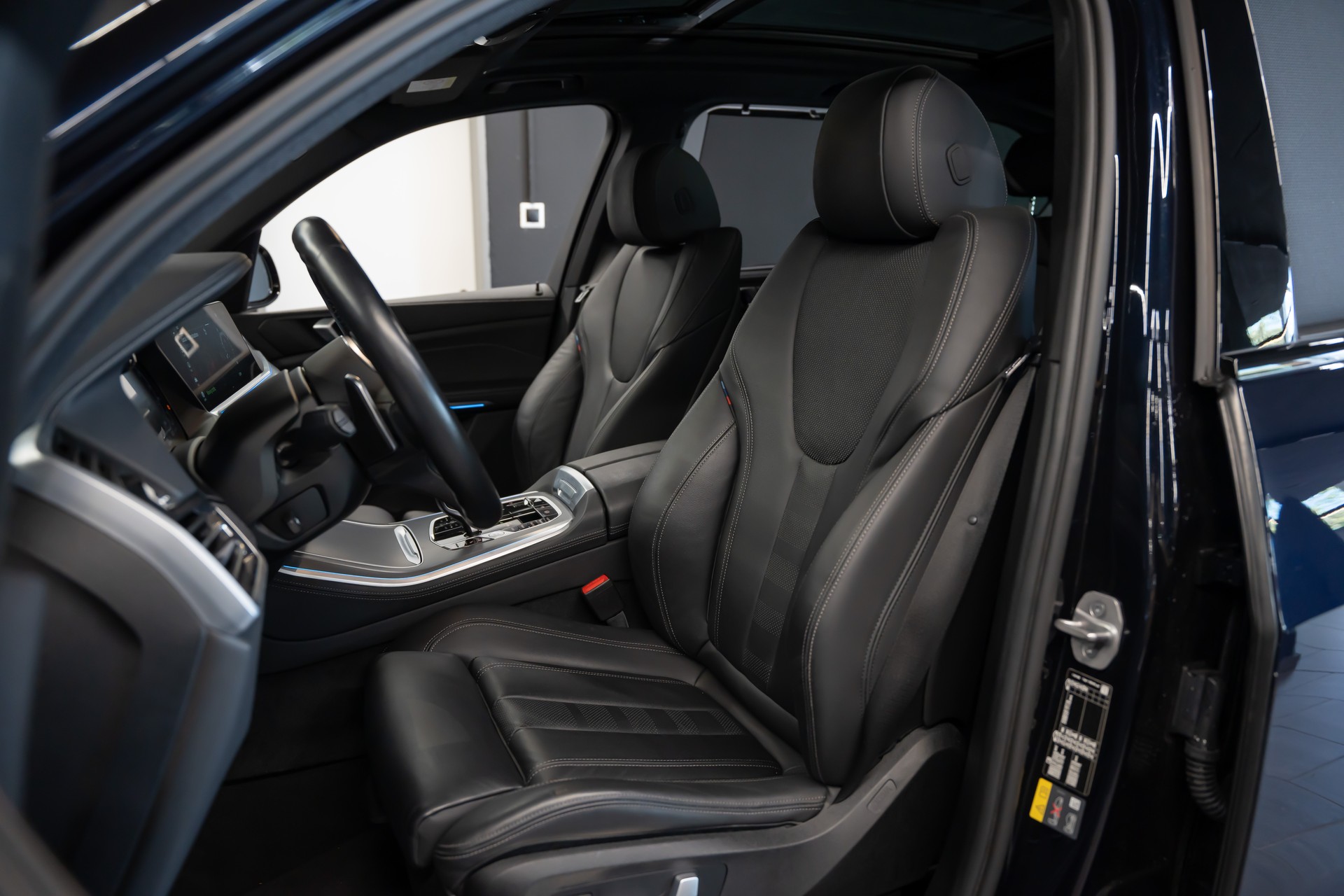 BMW X5 xDrive45e M Sport Steptronic-image-12