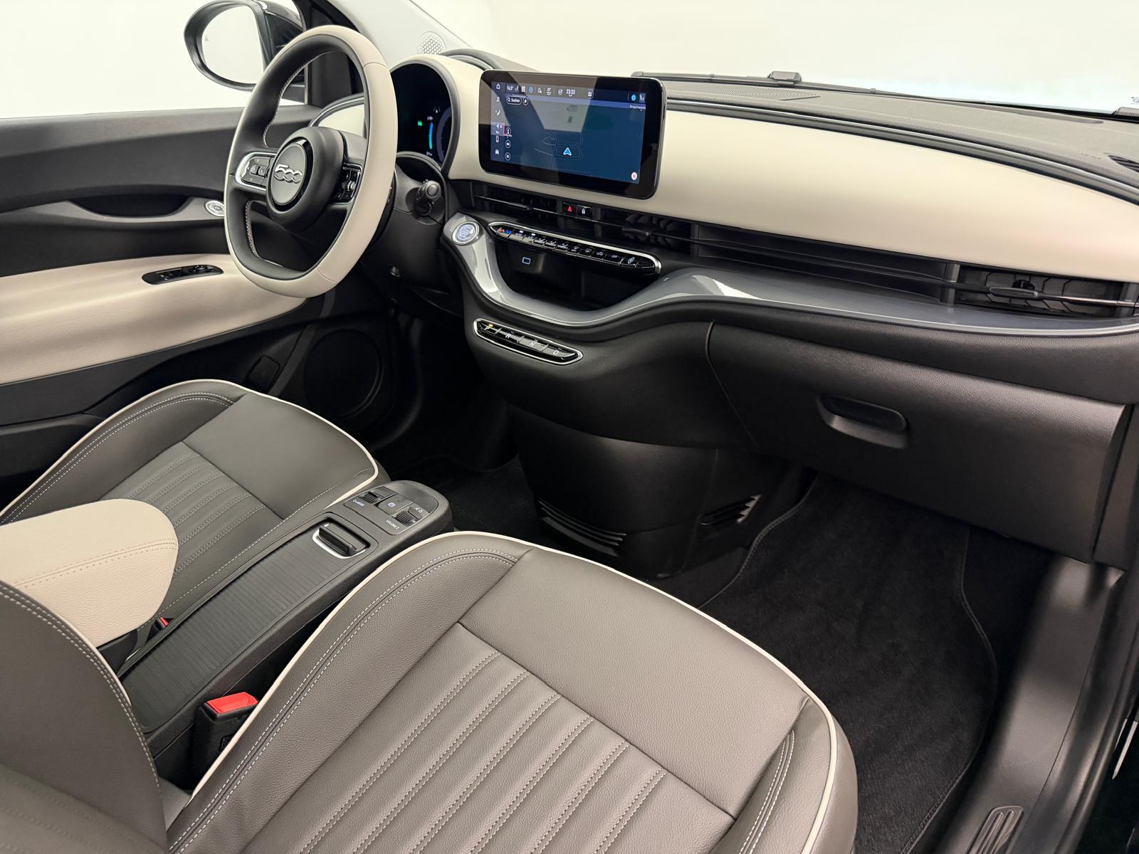 FIAT 500 La Prima-image-11