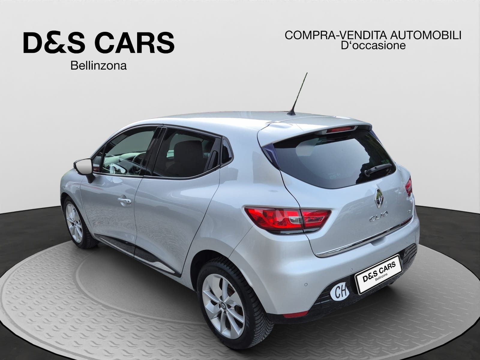RENAULT Clio 0.9 12V Expression-image-2