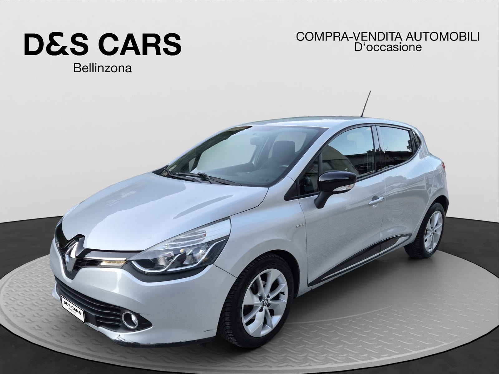 RENAULT Clio 0.9 12V Expression