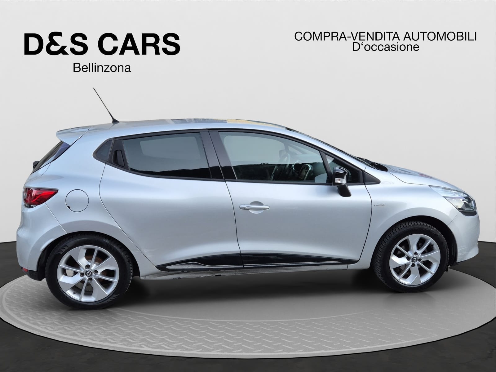 RENAULT Clio 0.9 12V Expression-image-5