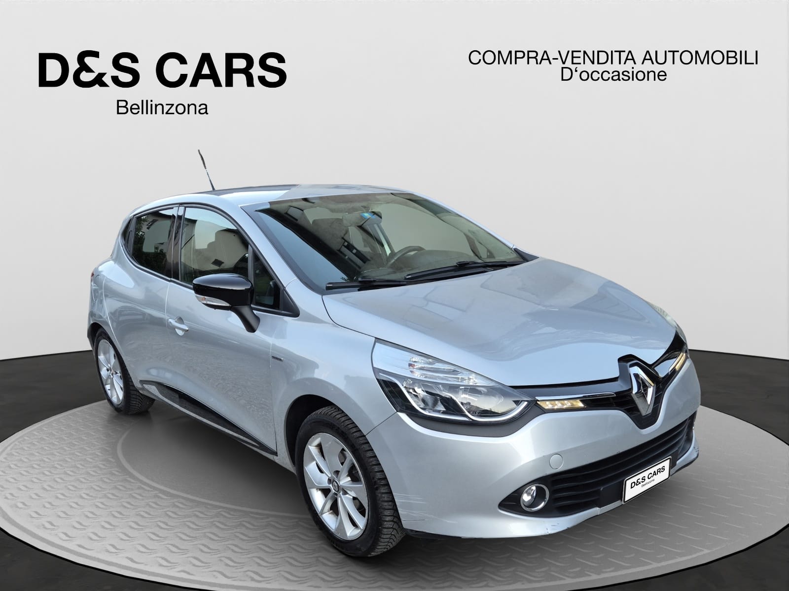 RENAULT Clio 0.9 12V Expression-image-6