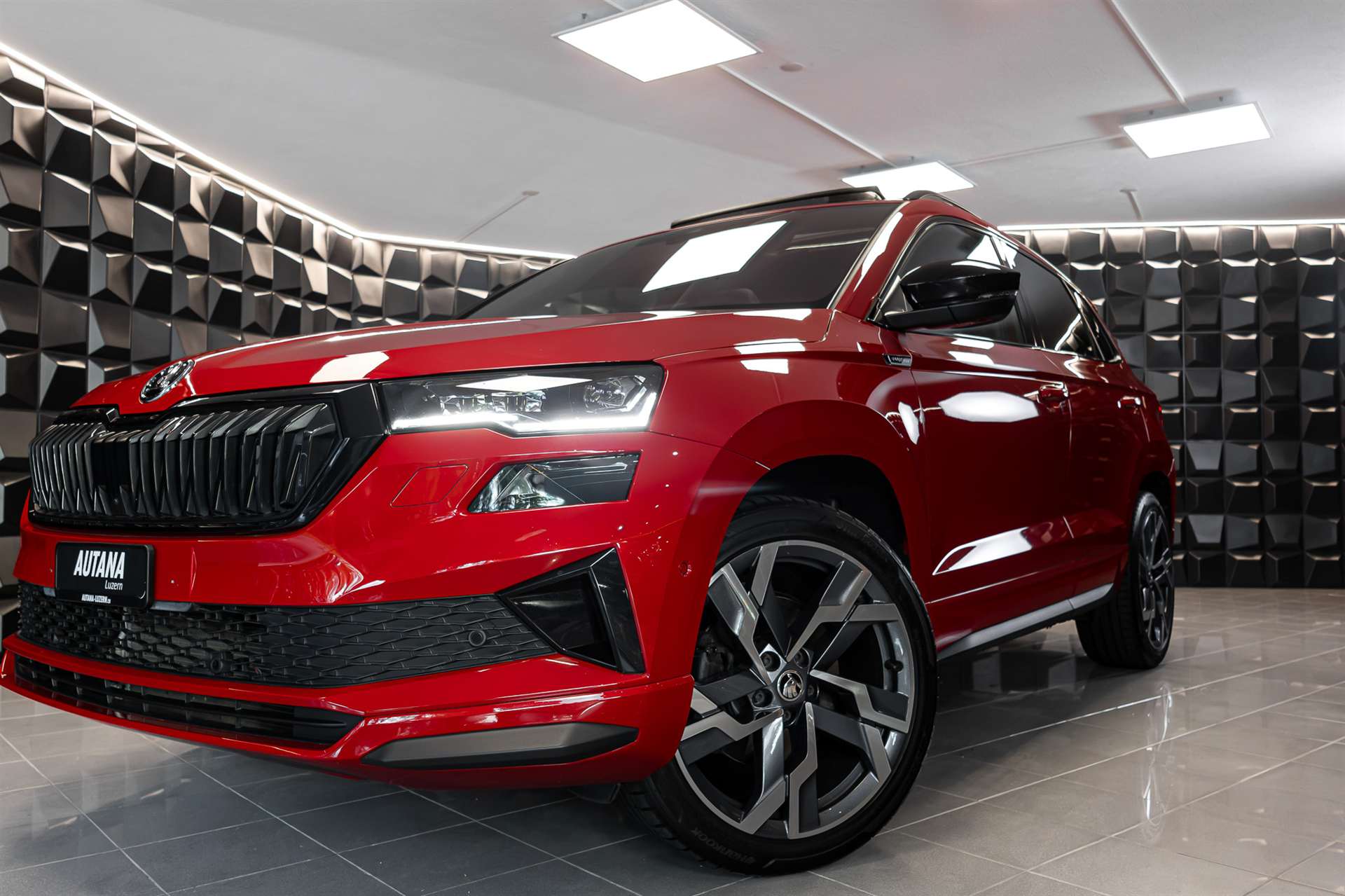 SKODA Karoq 2.0 TSI SportLine 4x4 DSG-image-26