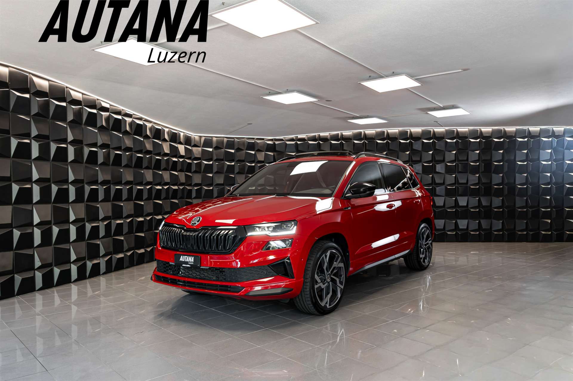 SKODA Karoq 2.0 TSI SportLine 4x4 DSG-image-0