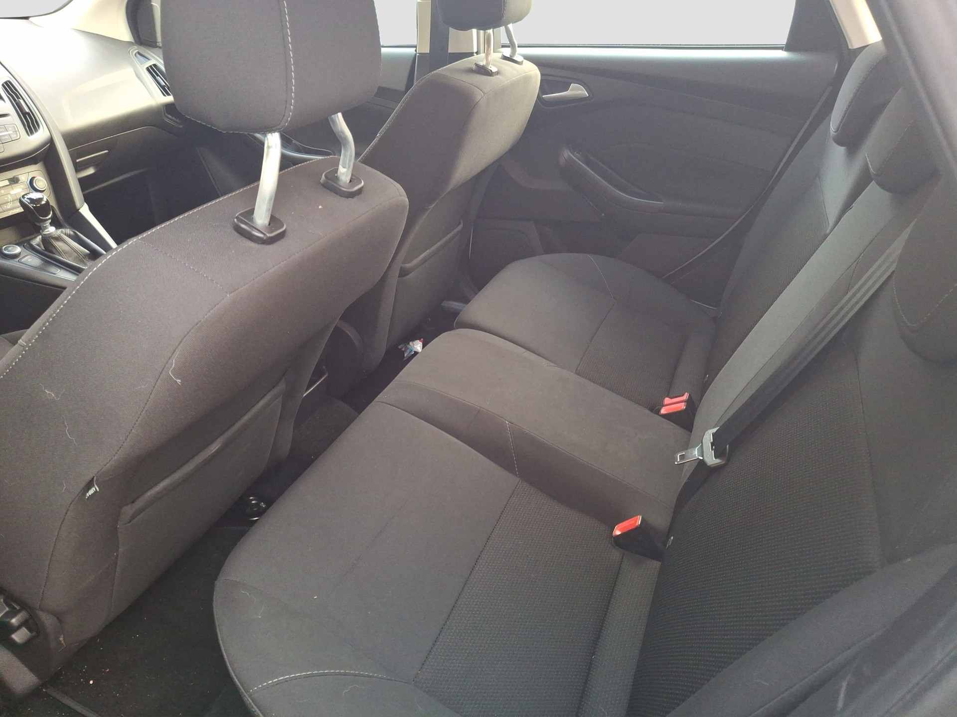 FORD Focus 1.0 SCTi Trend-image-3