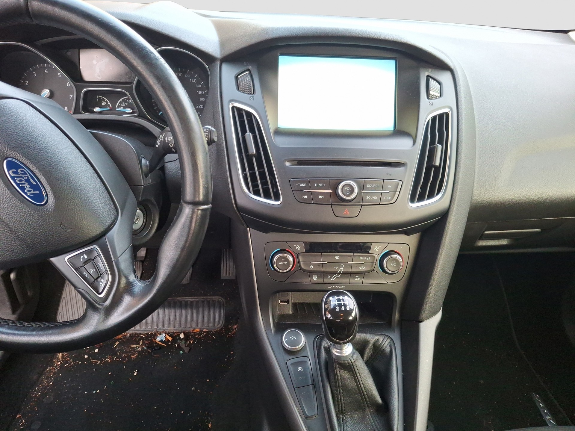 FORD Focus 1.0 SCTi Trend-image-5