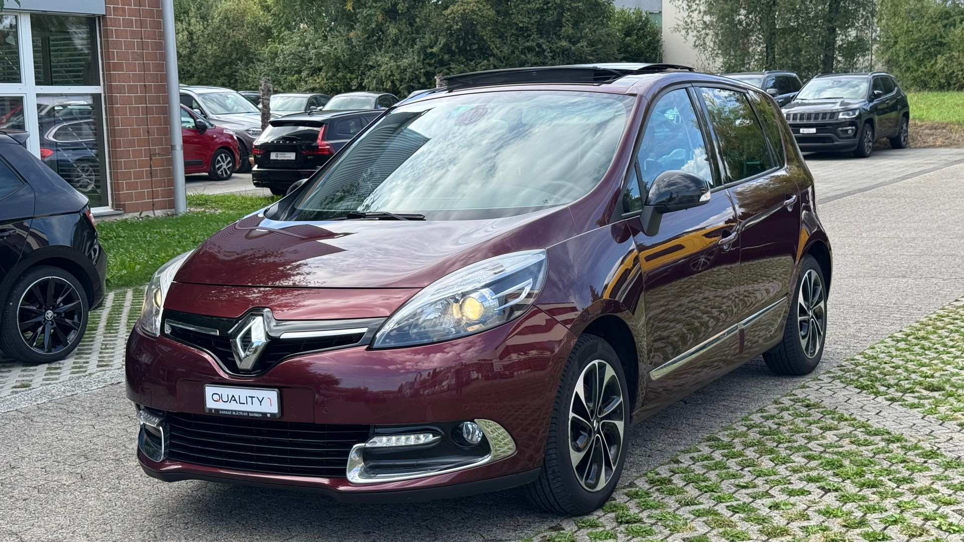 RENAULT Scénic 1.6 dCi Bose-image-1