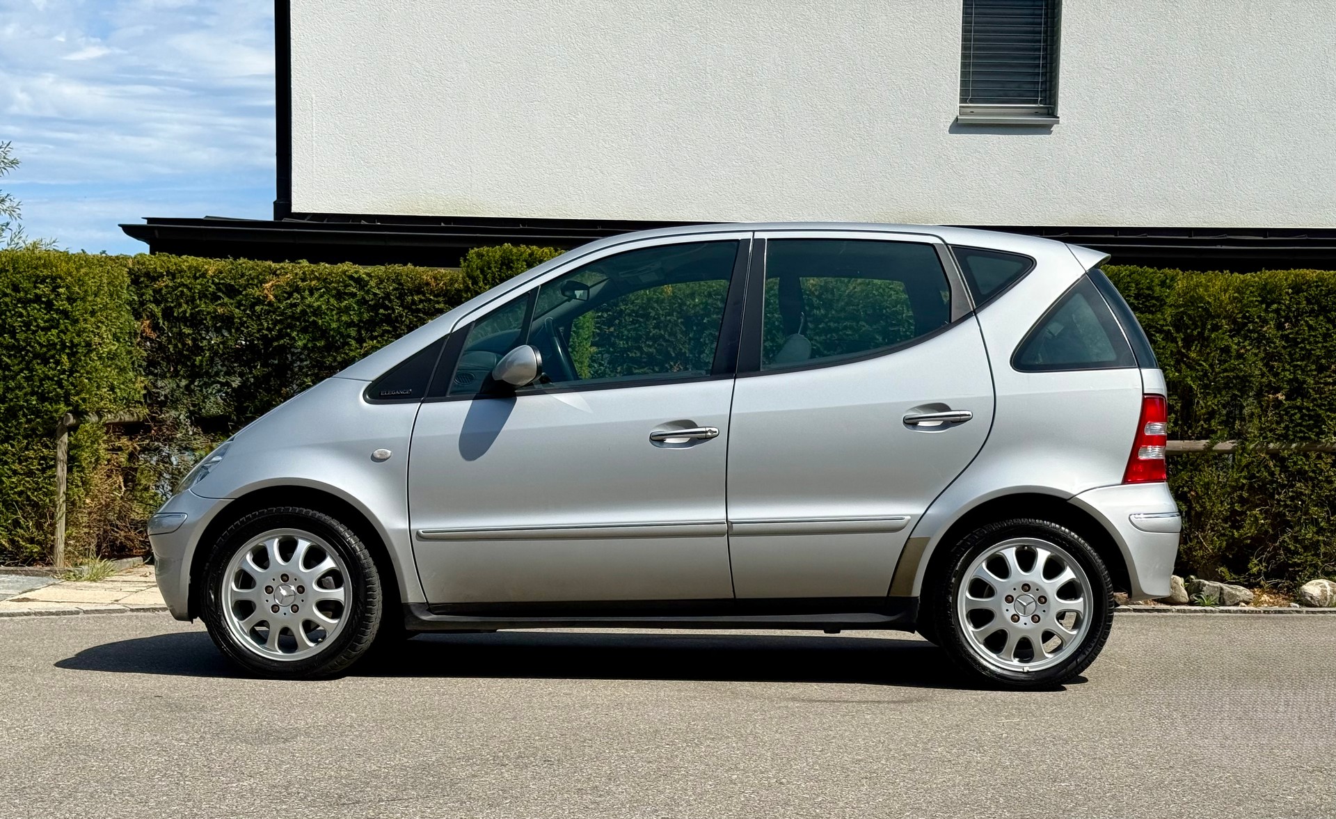 MERCEDES-BENZ A 190 Elégance Automatik | Nur 103’000 km | Frisch ab MFK-image-5