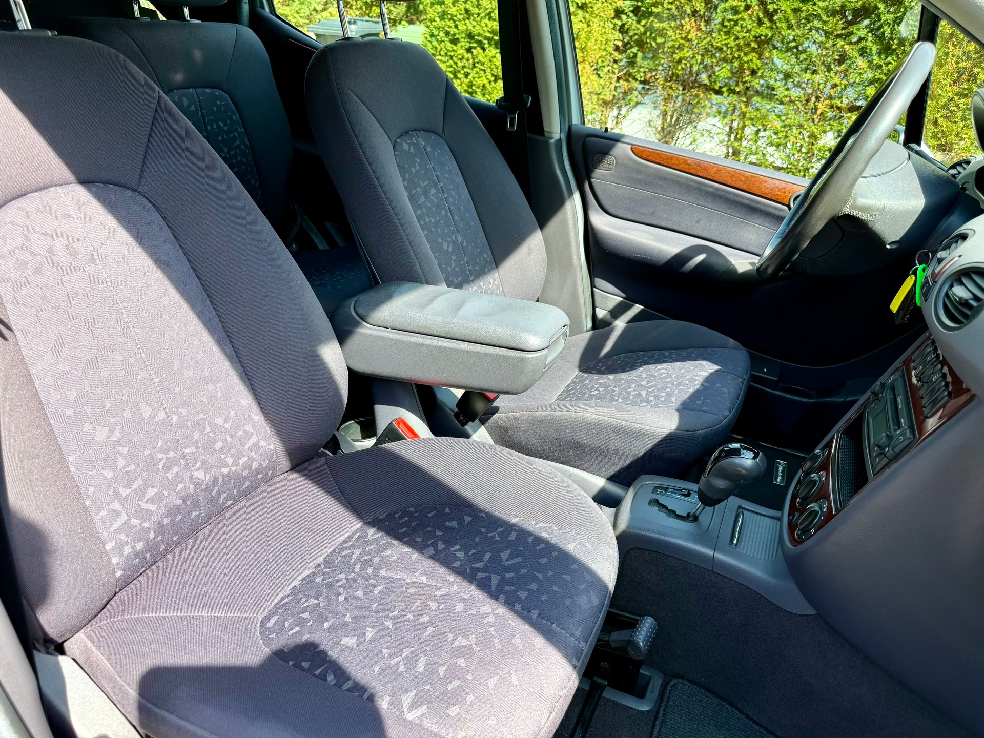 MERCEDES-BENZ A 190 Elégance Automatik | Nur 103’000 km | Frisch ab MFK-image-10