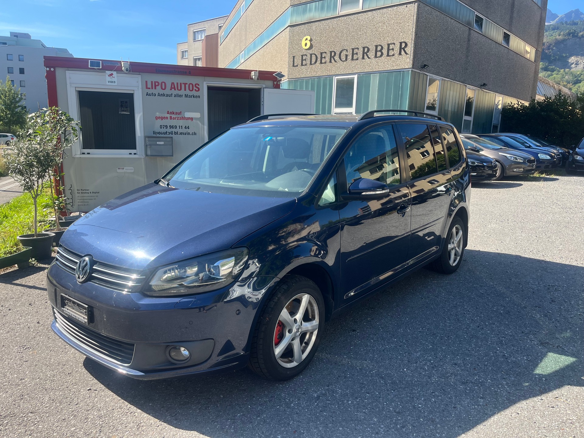 VW Touran 1.4 TSI EcoFuel Comfortline DSG-image-1