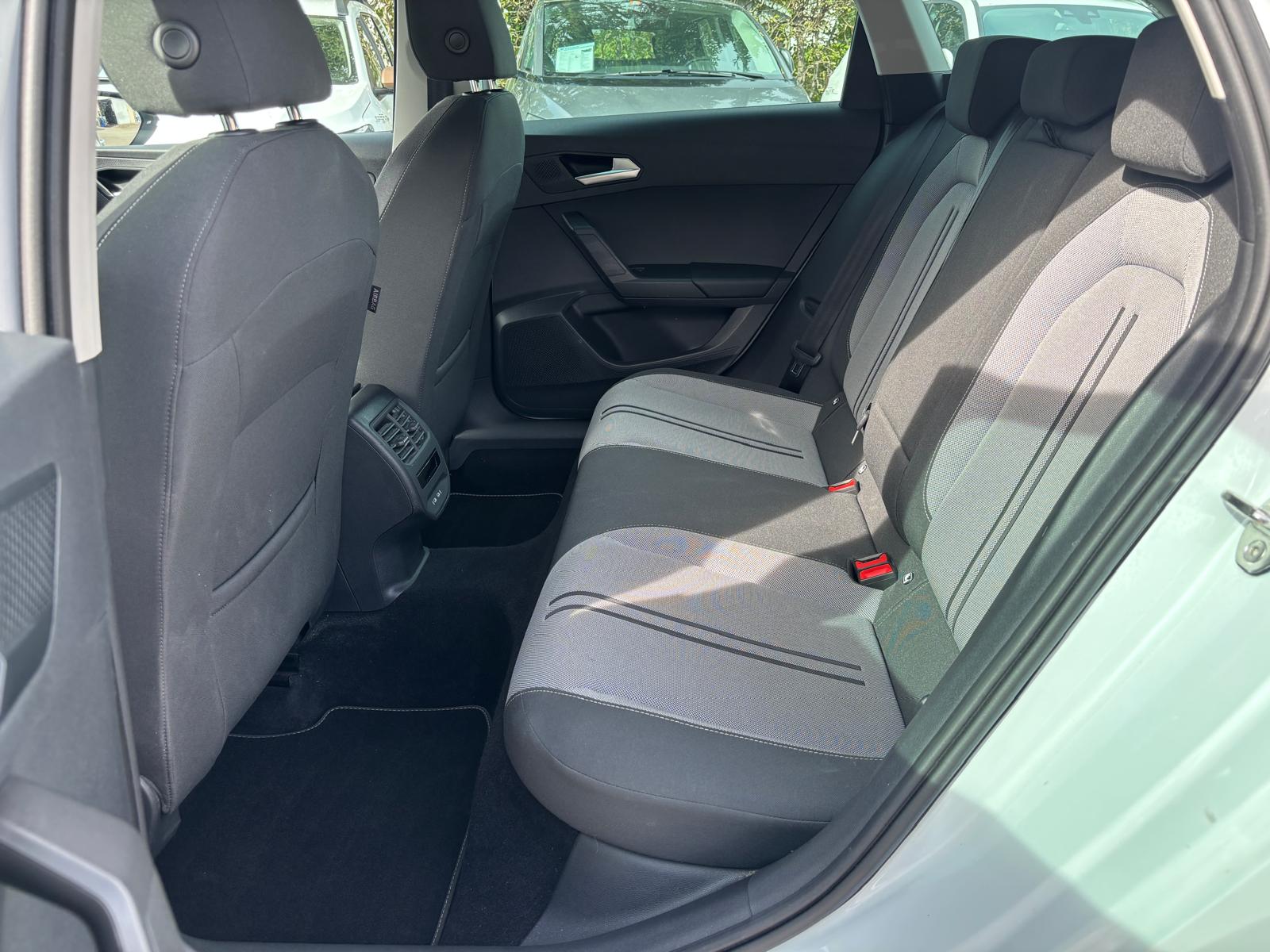 SEAT Leon ST 2.0 TDI EVO DSG Style-image-11