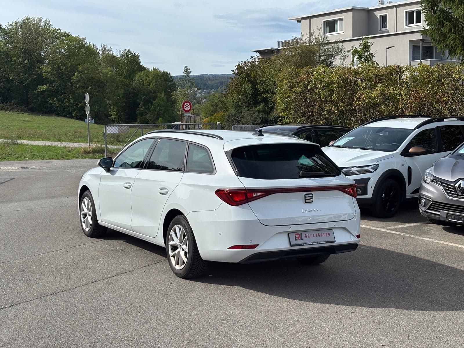 SEAT Leon ST 2.0 TDI EVO DSG Style-image-4