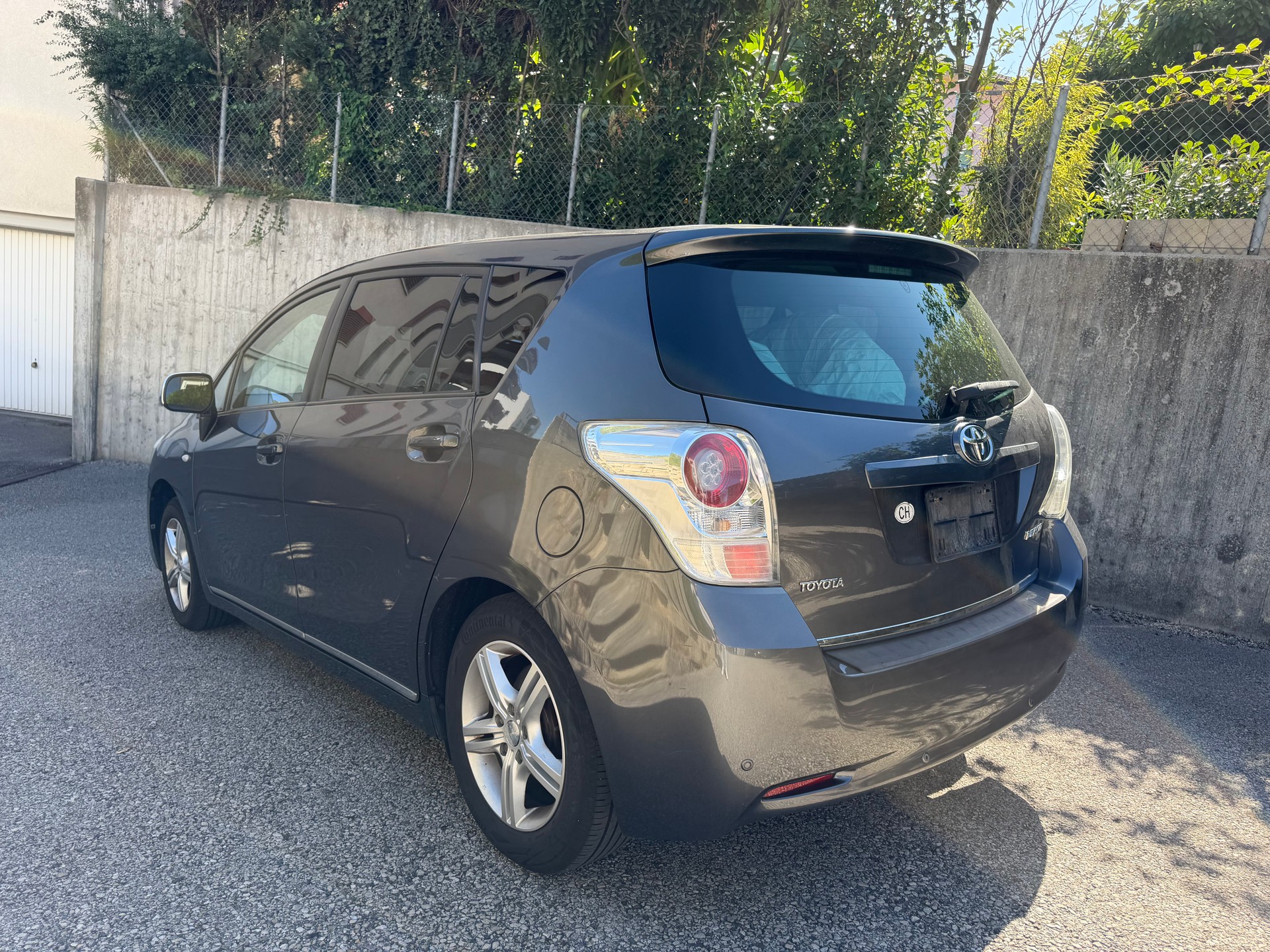 TOYOTA Verso 1.8 VVT Luna Family-image-3