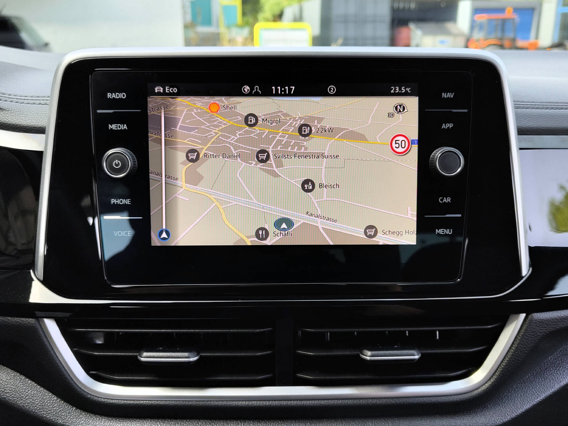 VW T-Roc 1.5 TSI R-Line DSG-image-7