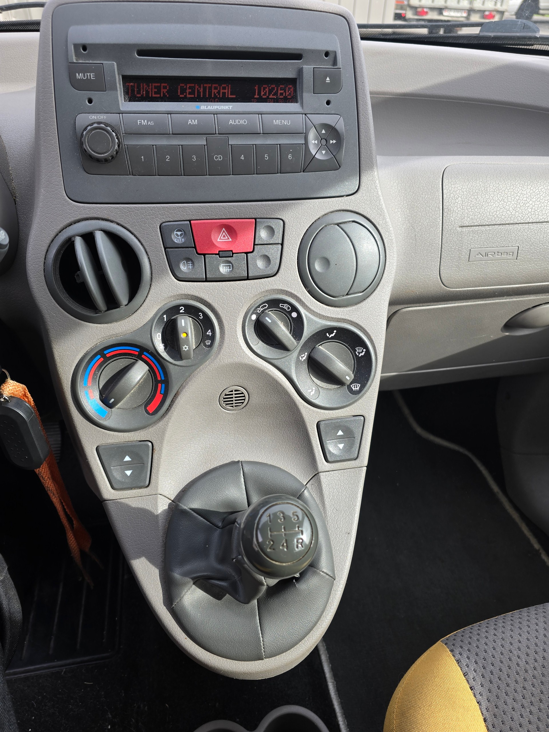 FIAT Panda 1.2 Climbing 4x4-image-10