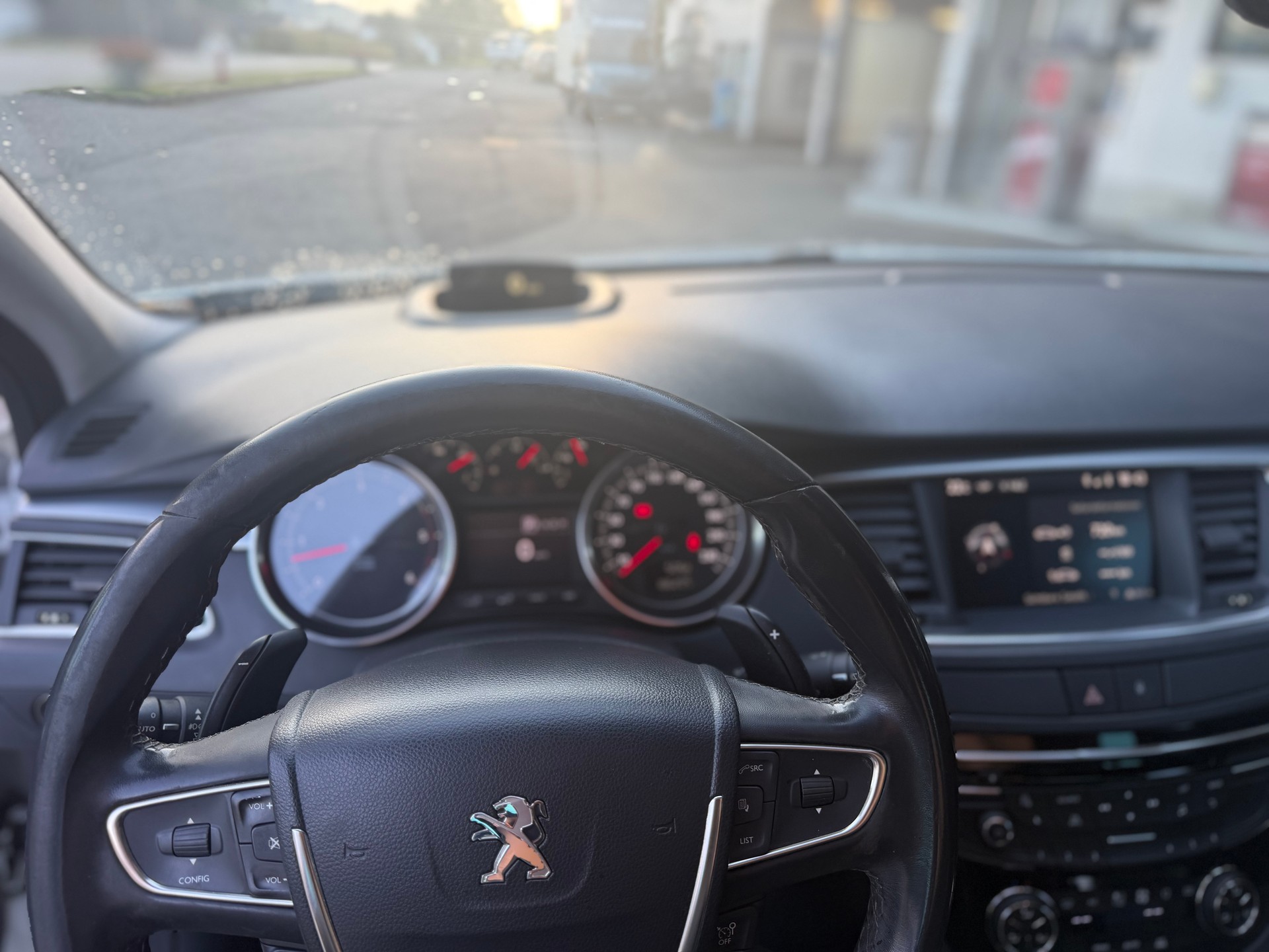 PEUGEOT 2.2 HDI GT Automat-image-7