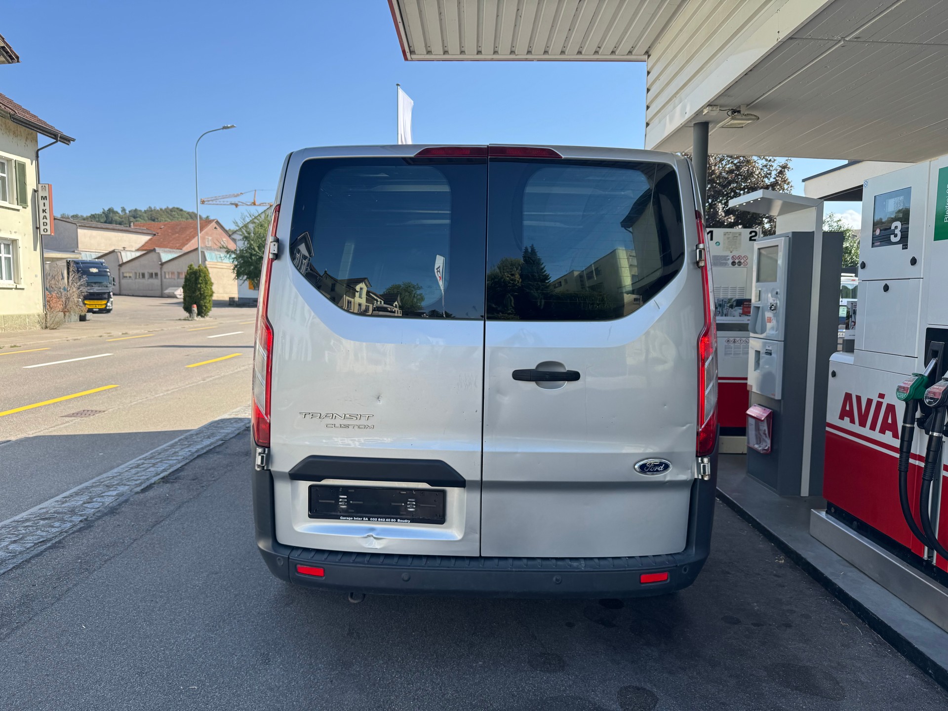 FORD Transit Custom Van 310 L2H1 Limited-image-3