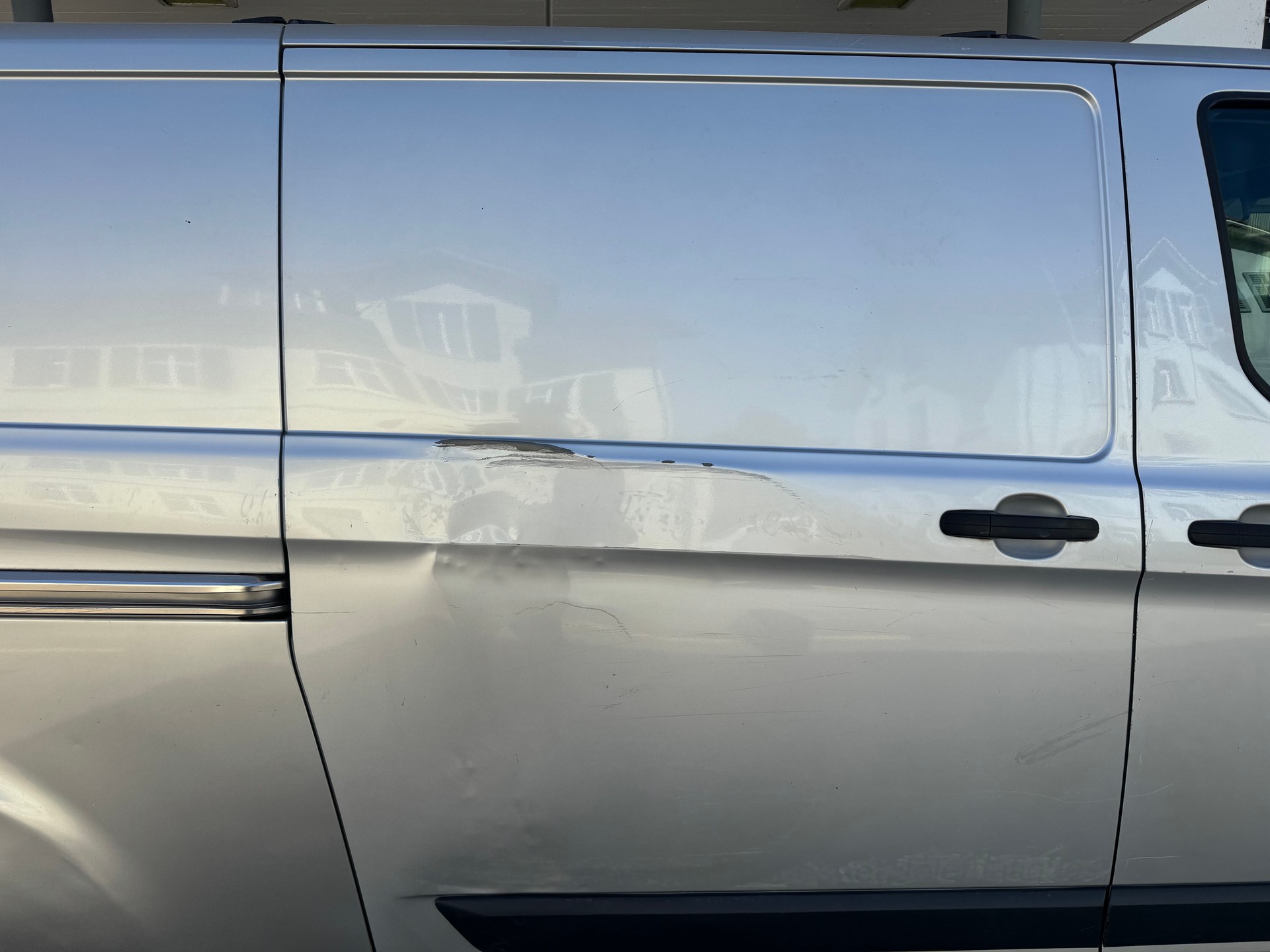 FORD Transit Custom Van 310 L2H1 Limited-image-6