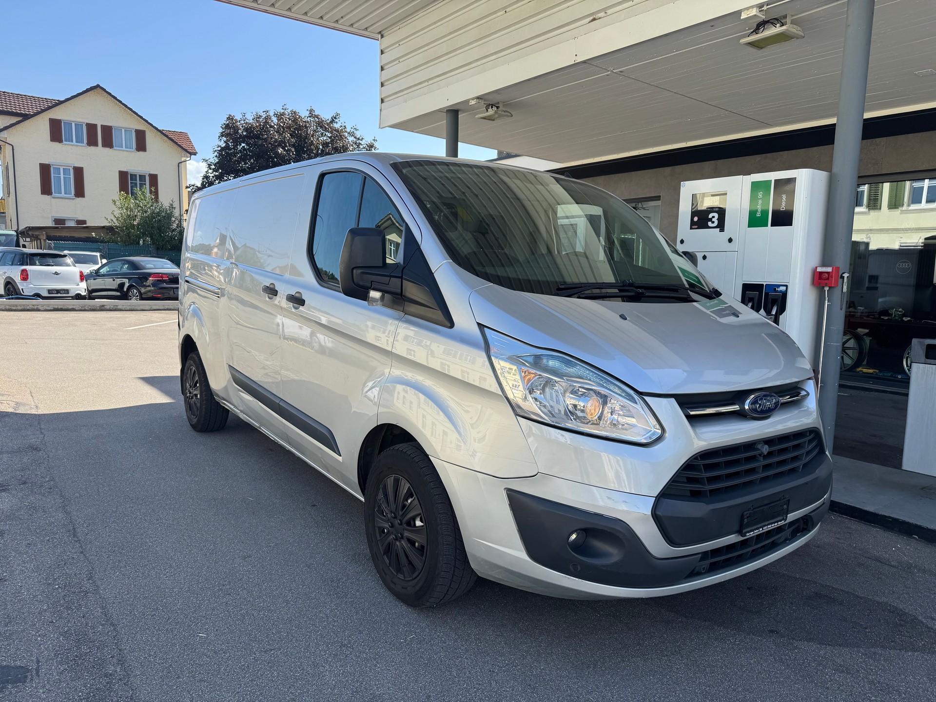 FORD Transit Custom Van 310 L2H1 Limited-image-7
