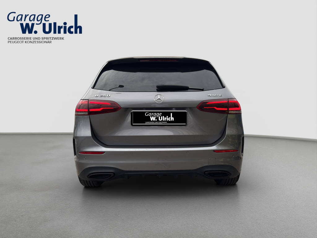 MERCEDES-BENZ B 250 AMG Line 4matic-image-4