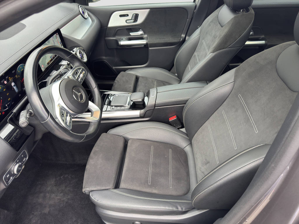MERCEDES-BENZ B 250 AMG Line 4matic-image-8